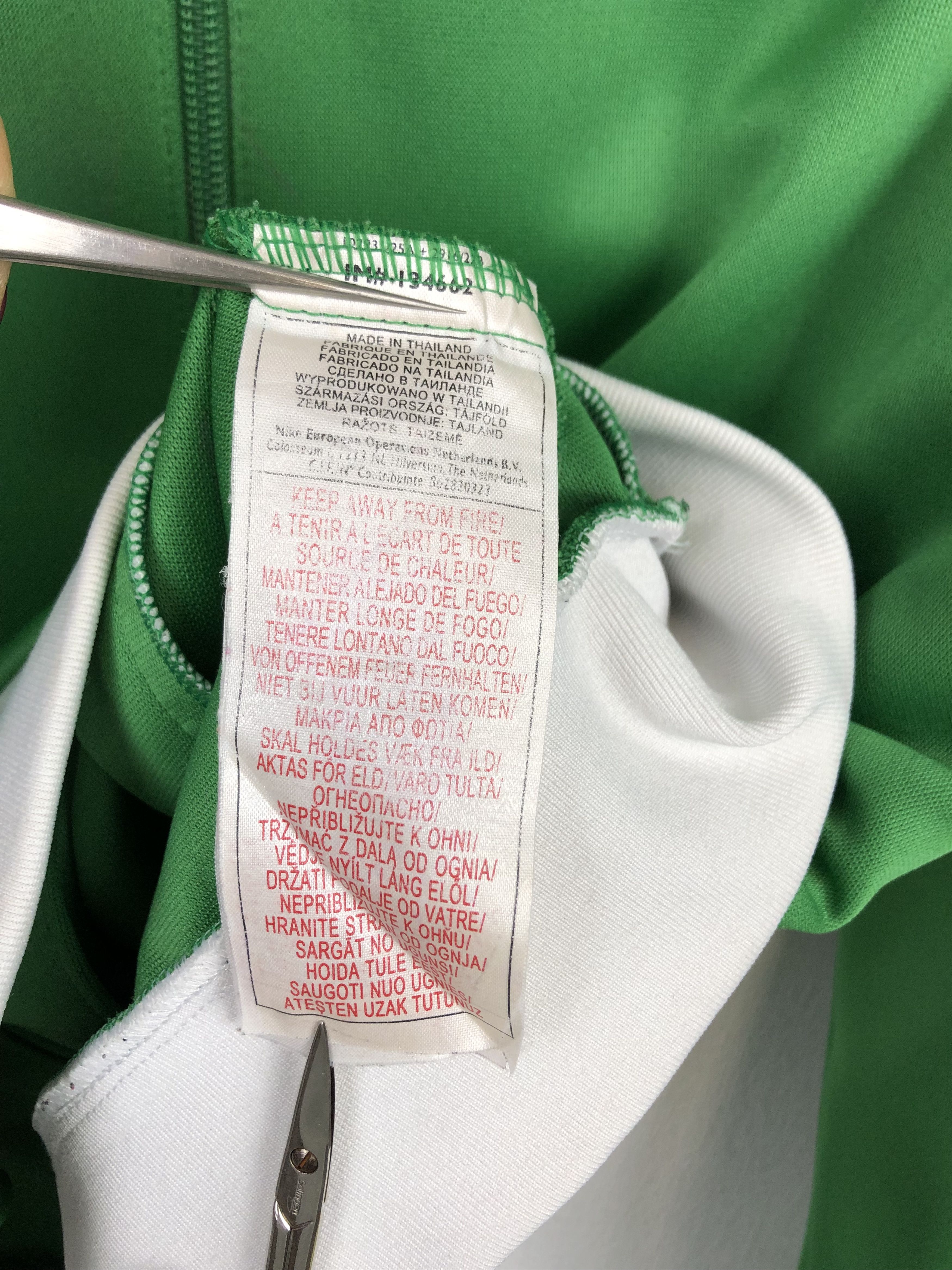 Nike × Vintage Vintage Brazil Football Jacket Soccer National Team Track Size US L / EU 52-54 / 3 - 10 Thumbnail