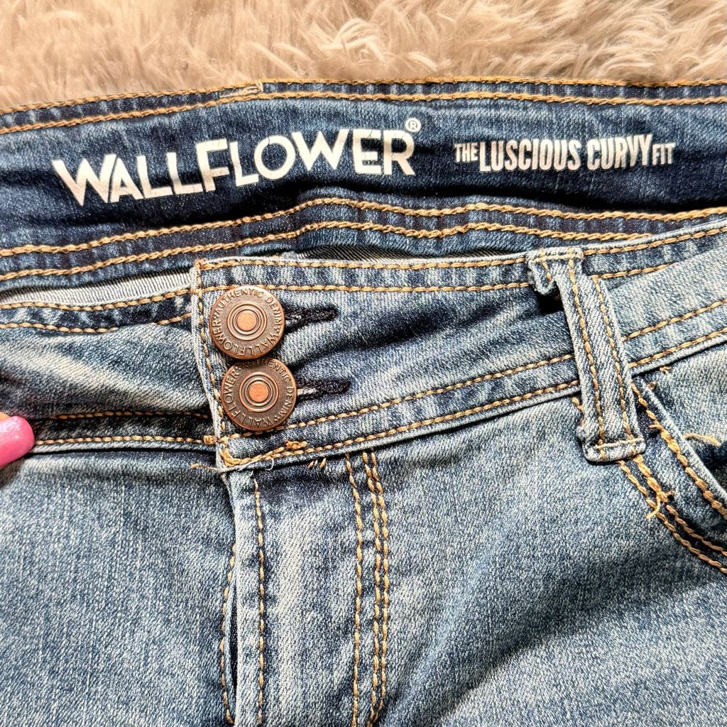 Other WALLFLOWER CURVY BOOTCUT SIZE 13 Size 33" - 2 Thumbnail