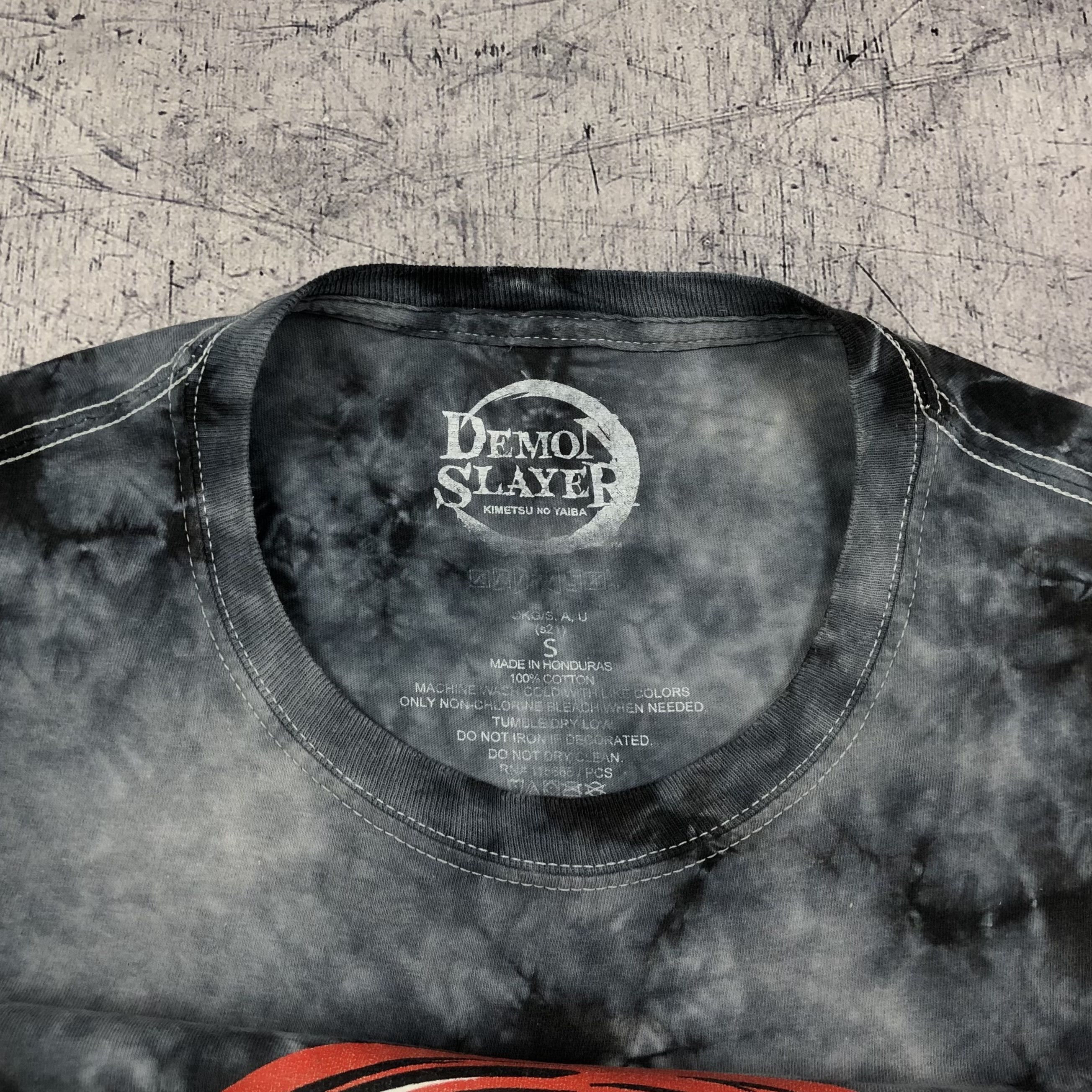 Anime Demon Slayer Kimetsu No Yaiba Japanese Manga Tee Size US M / EU 48-50 / 2 - 7 Thumbnail