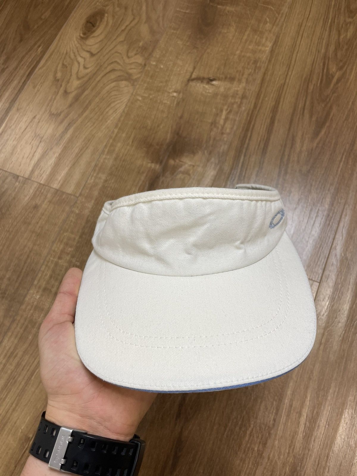 Oakley Vintage Oakley 90’s Y2K Style White Tennis Cap Hat Surf Size ONE SIZE - 8 Thumbnail