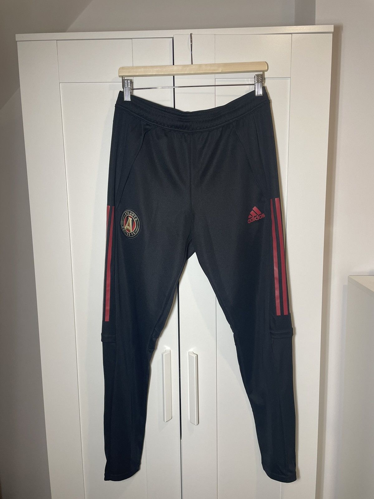 Adidas Adidas Atlanta United Tiro Training Pants Size US 32 / EU 48 - 1 Thumbnail