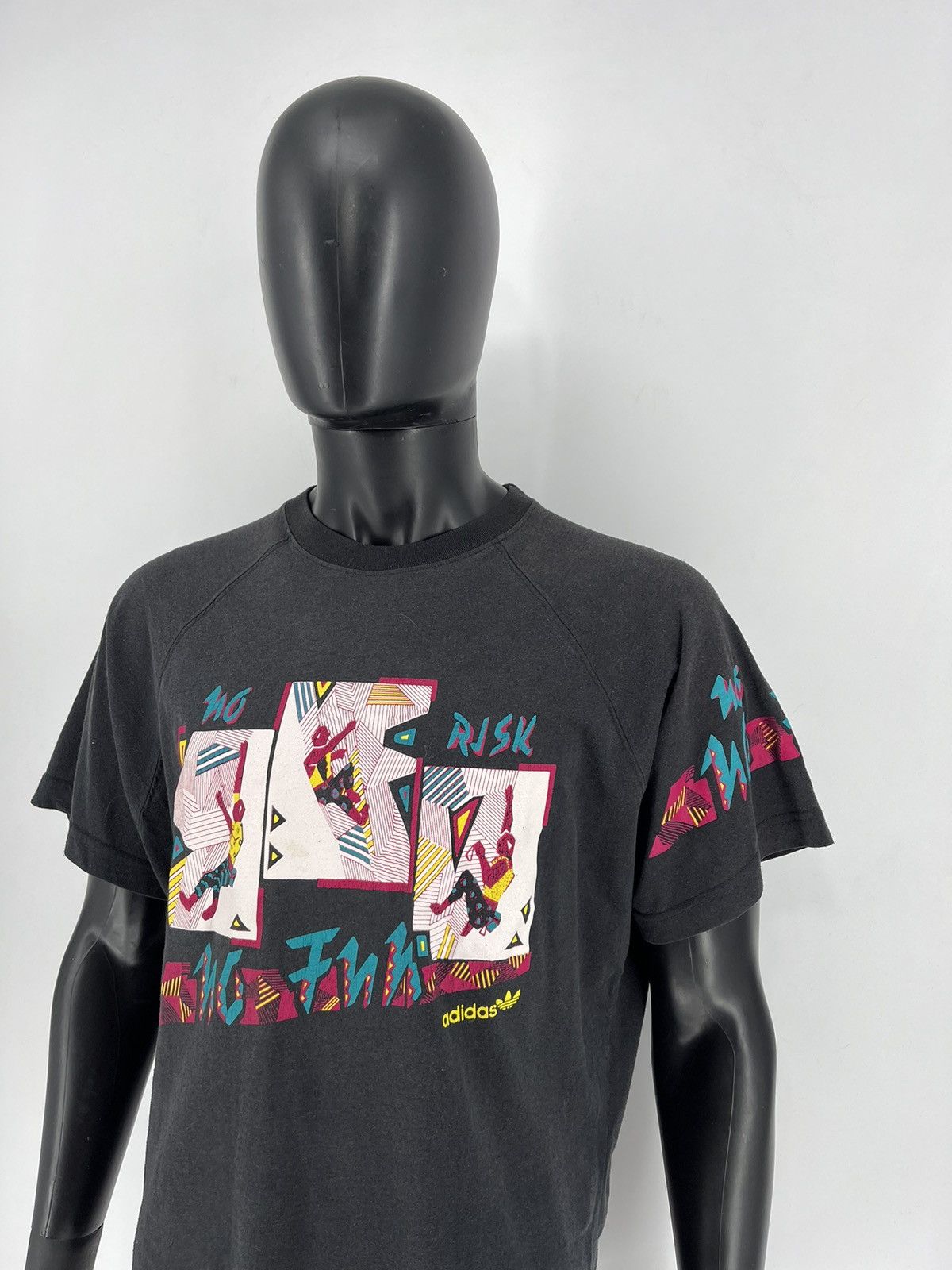 Adidas × Vintage Adidas Vintage Originals No risk No Fun 90's Tee T-shirt Size US M / EU 48-50 / 2 - 4 Thumbnail