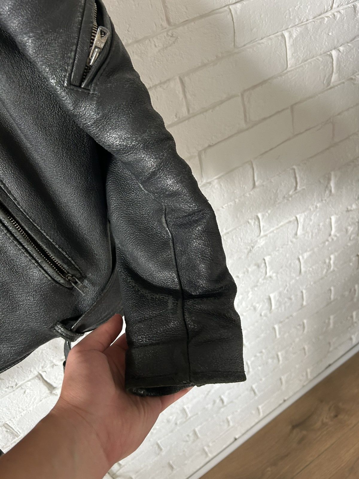 Vintage Vintage Archive Real Leather Biker Jacket 44 Heavy Size US S / EU 44-46 / 1 - 7 Thumbnail