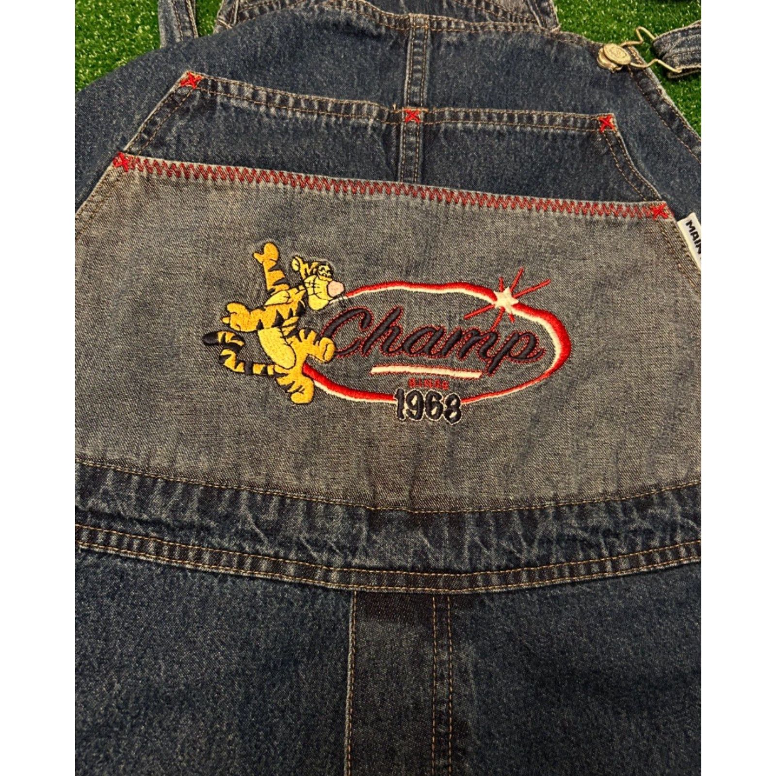 Disney VINTAGE Disney 90s Main Street Short Denim Overalls Cartoon Tigger Pooh 26 W/28W Size 26" / US 2 / IT 38 - 4 Thumbnail