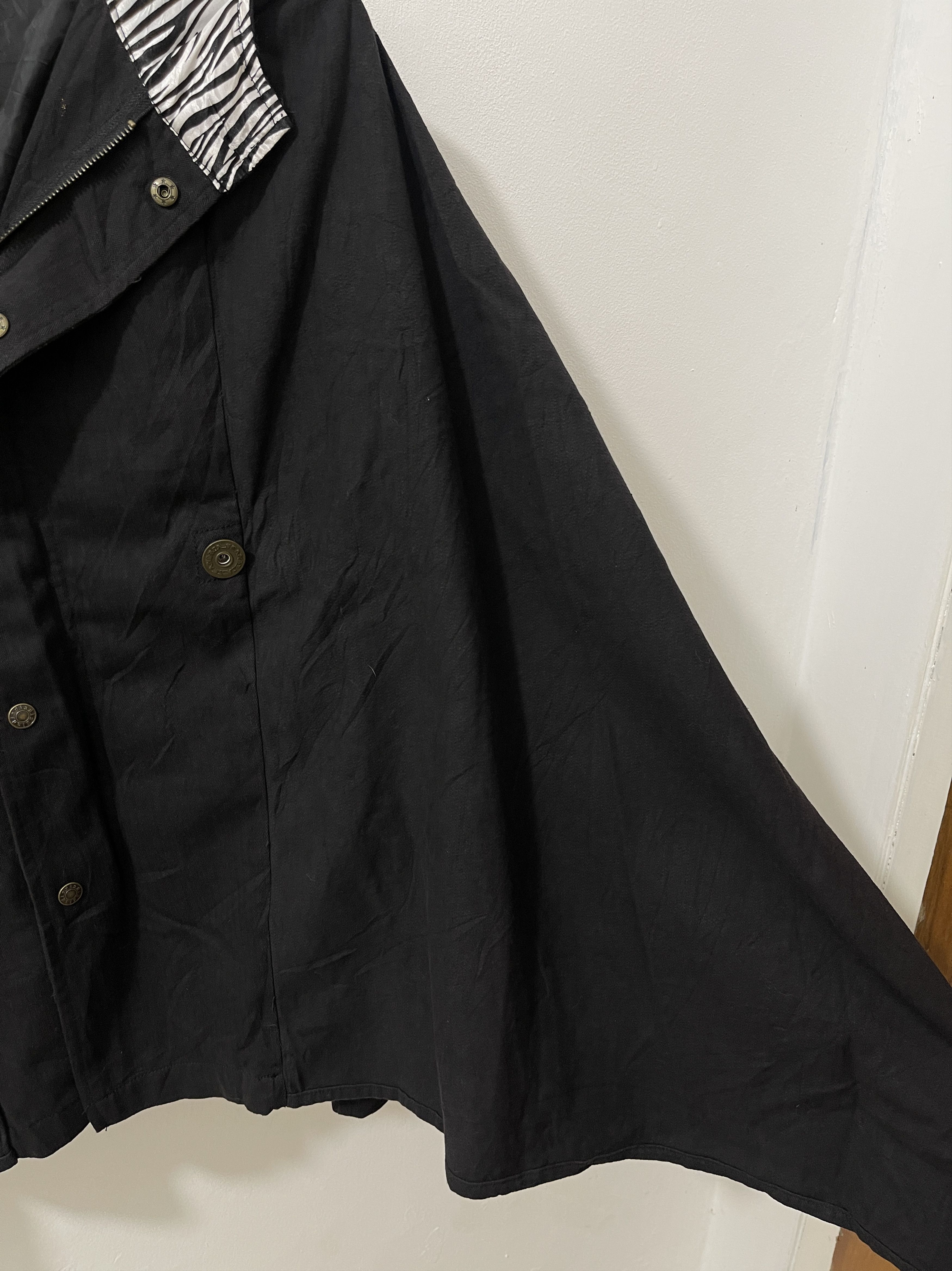 Japanese Brand D.I.A Japan Archive 2 in 1 Gyaru Capes Jacket Size US S / EU 44-46 / 1 - 4 Thumbnail