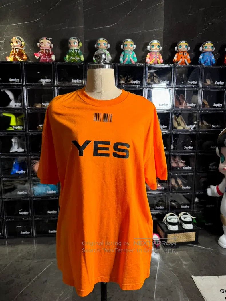 Vetements Vetements Small size half sleeve Size US S / EU 44-46 / 1 - 1 Thumbnail