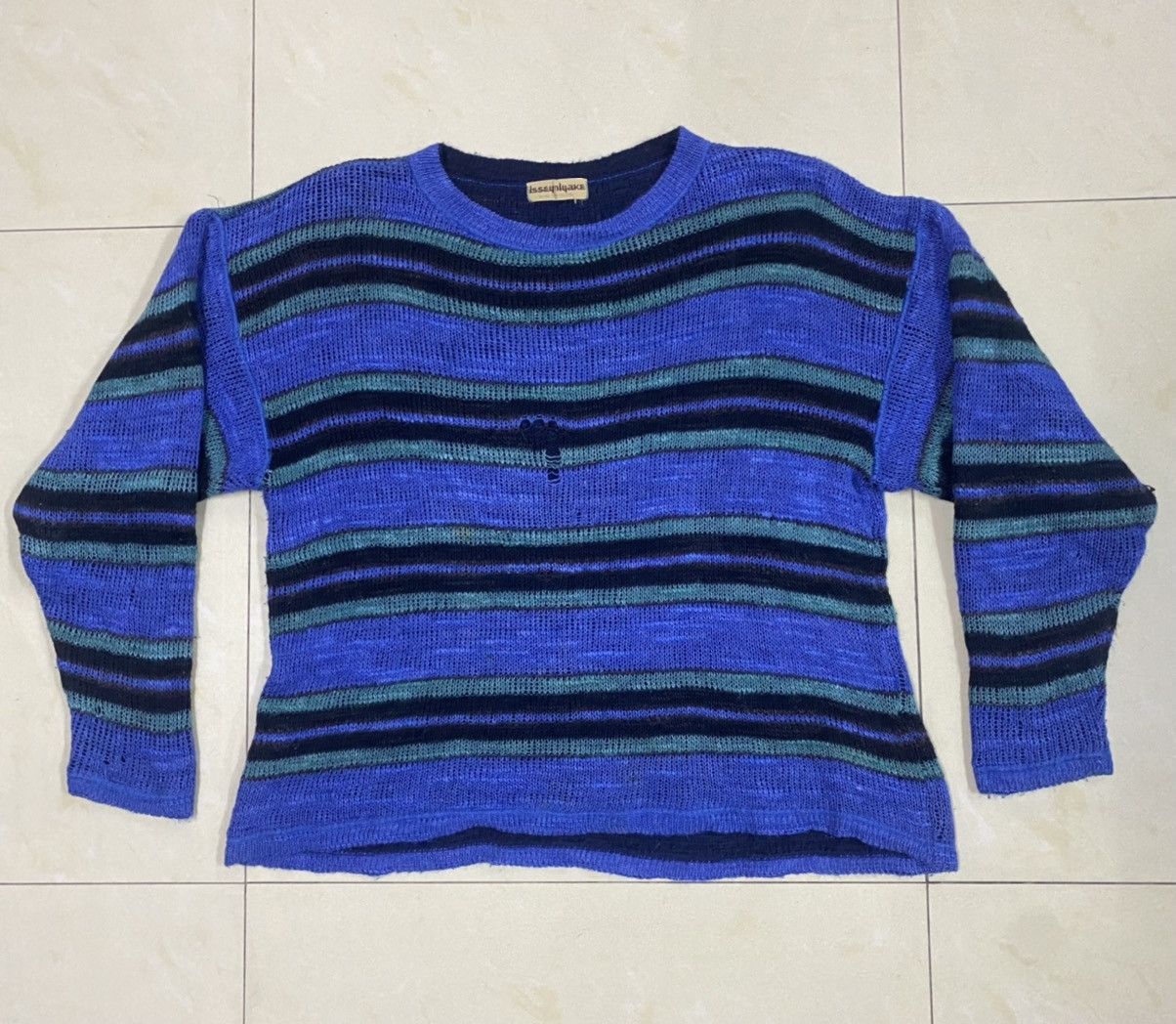 Issey Miyake × Vintage Vintage Issey Miyake Ripped Knit Sweater Size US M / EU 48-50 / 2 - 1 Thumbnail