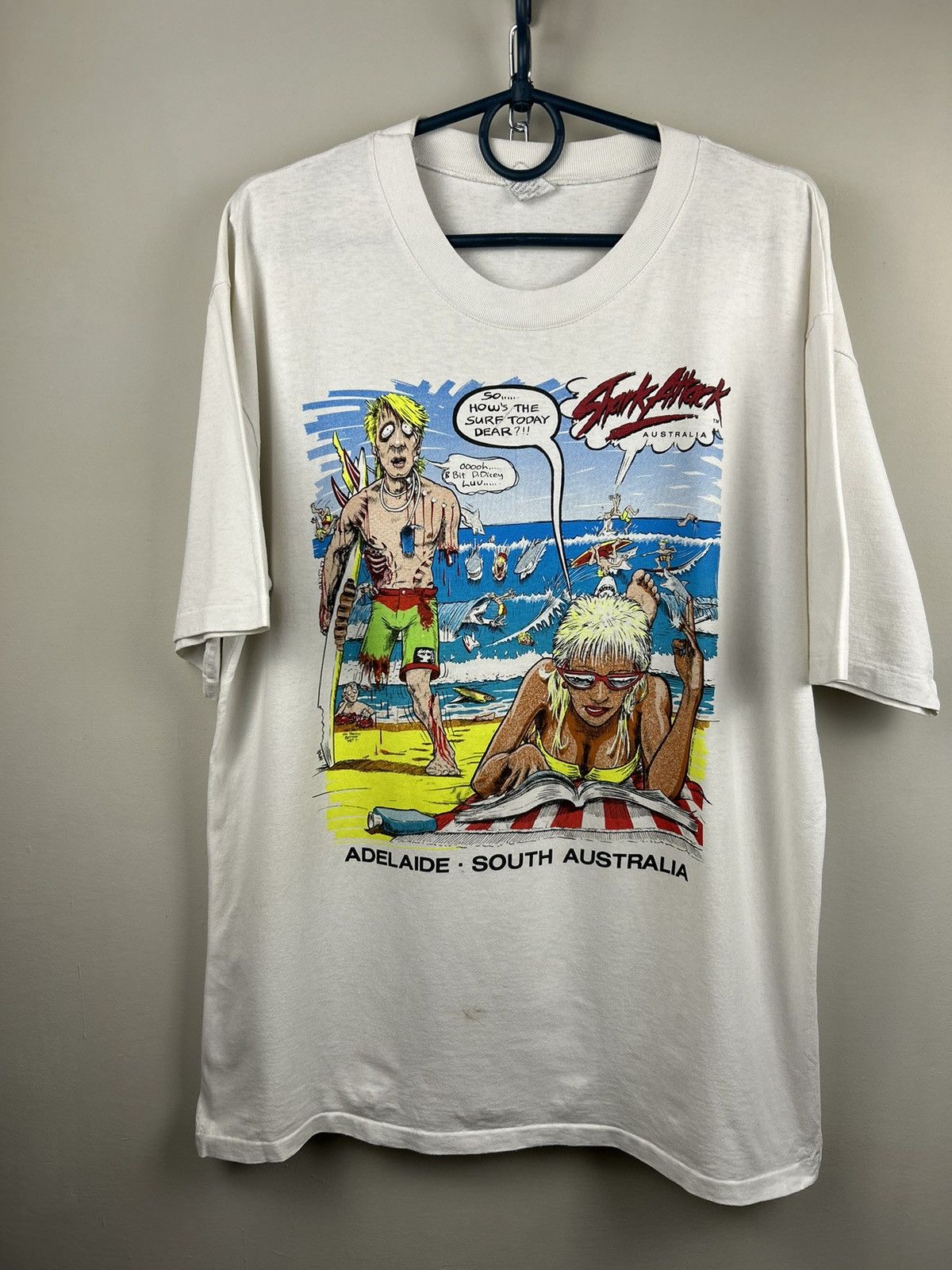 Vintage Vintage Shark Attack Movie T shirt Rare Size US XL / EU 56 / 4 - 1 Thumbnail