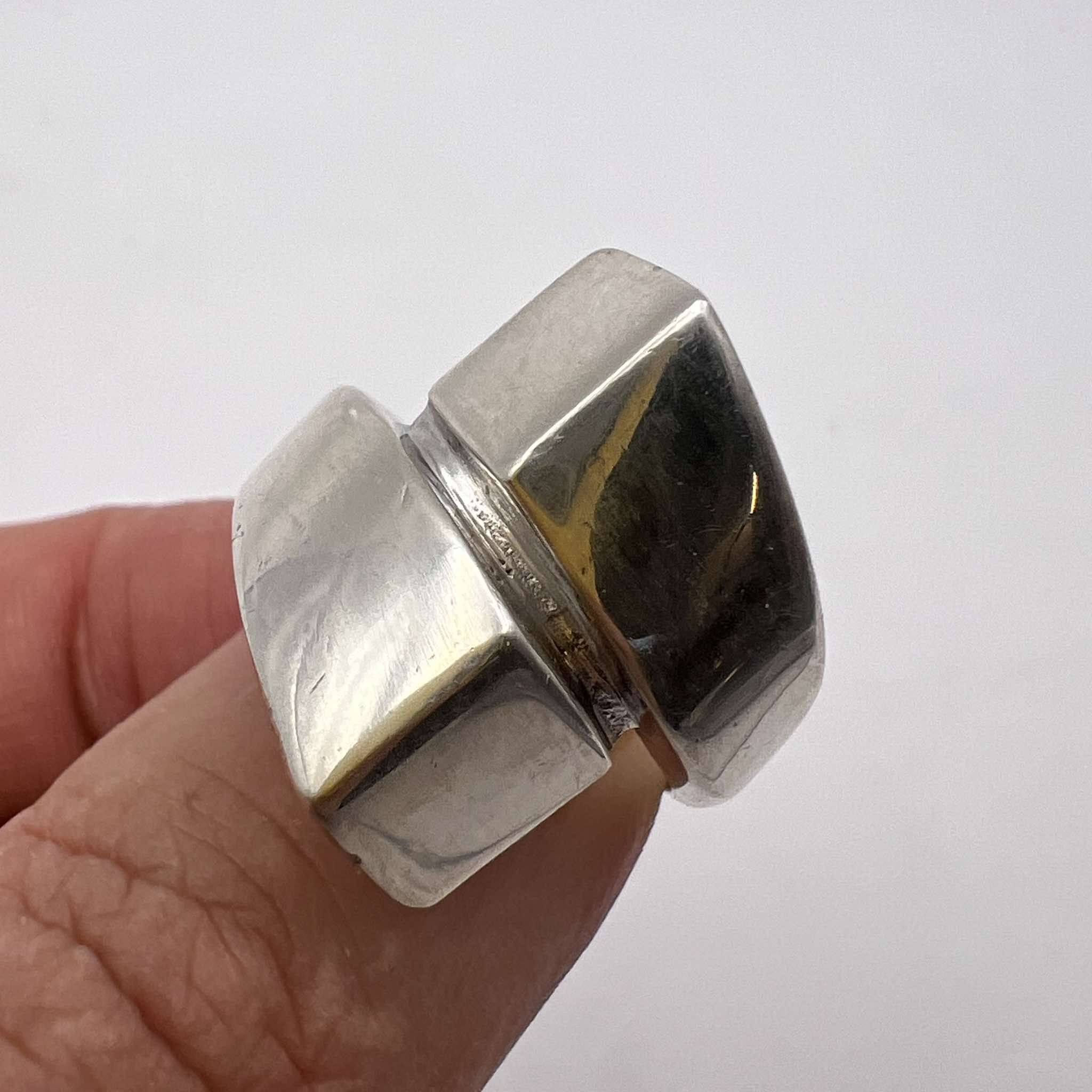 Vintage Geometric Vintage Sterling Silver 925 Ring Signed Size 8 Size ONE SIZE - 2 Thumbnail