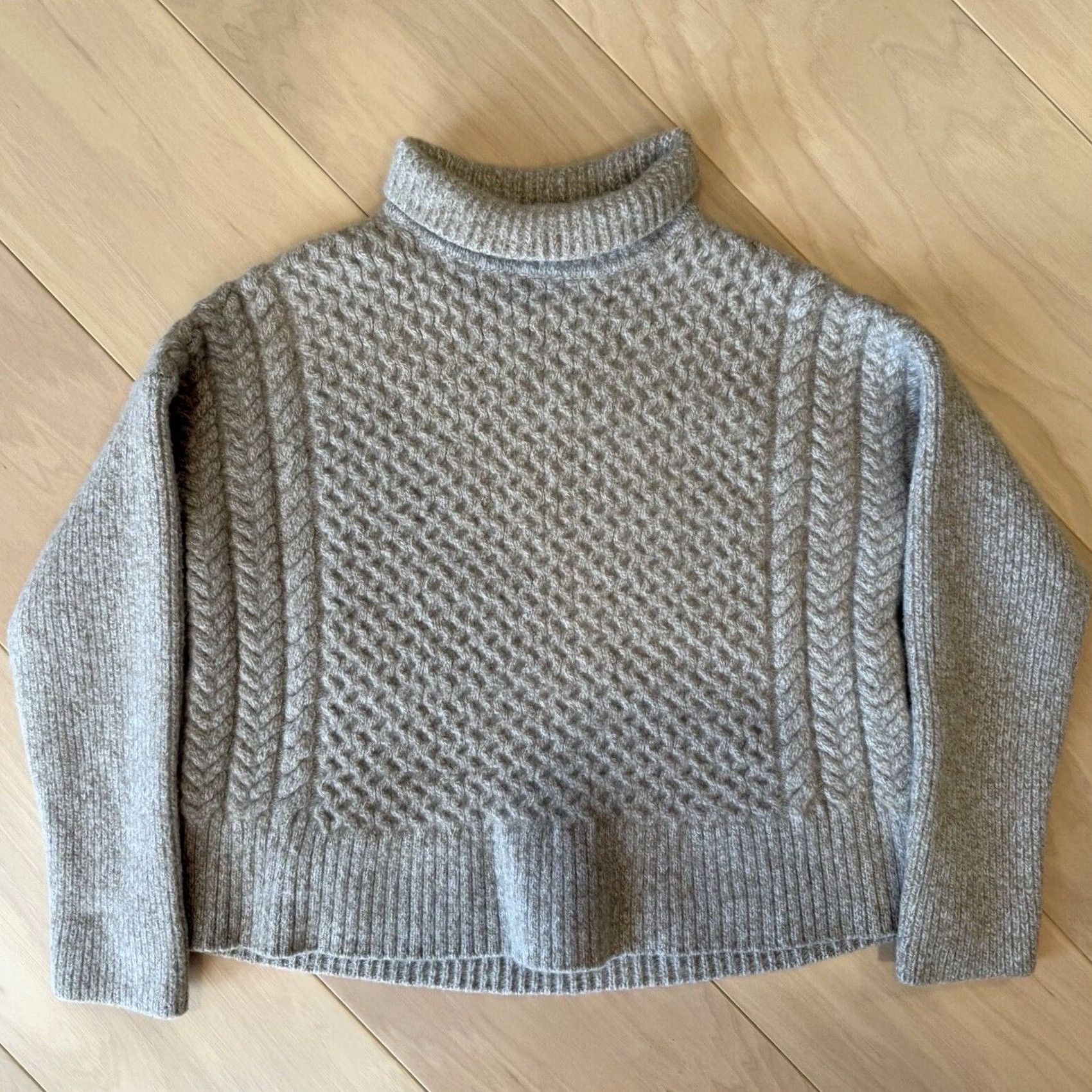 AYR AYR Le Square Sweater Women's S Oatmeal Wool Knit Pullover Studded Logo Bohemian 90s Angl—wait. Size S / US 4 / IT 40 - 2 Thumbnail