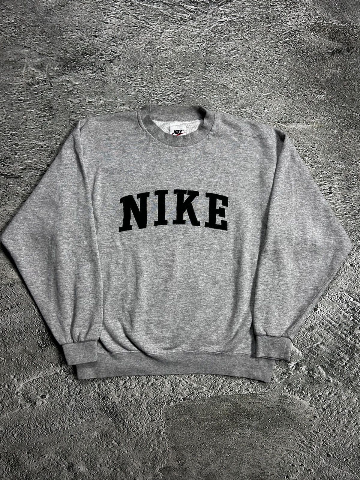 Nike × Vintage Nike vintage sweatshirt big logo crewneck grey spell out 90s Size US M / EU 48-50 / 2 - 1 Thumbnail