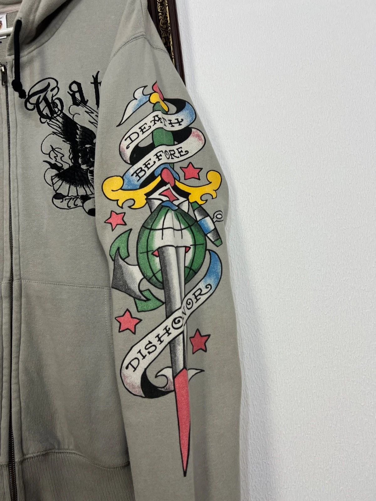 Ed Hardy Vintage Ed Hardy Tatoo Hoodie Rare Skull Jacket Over Print Size US XL / EU 56 / 4 - 6 Thumbnail