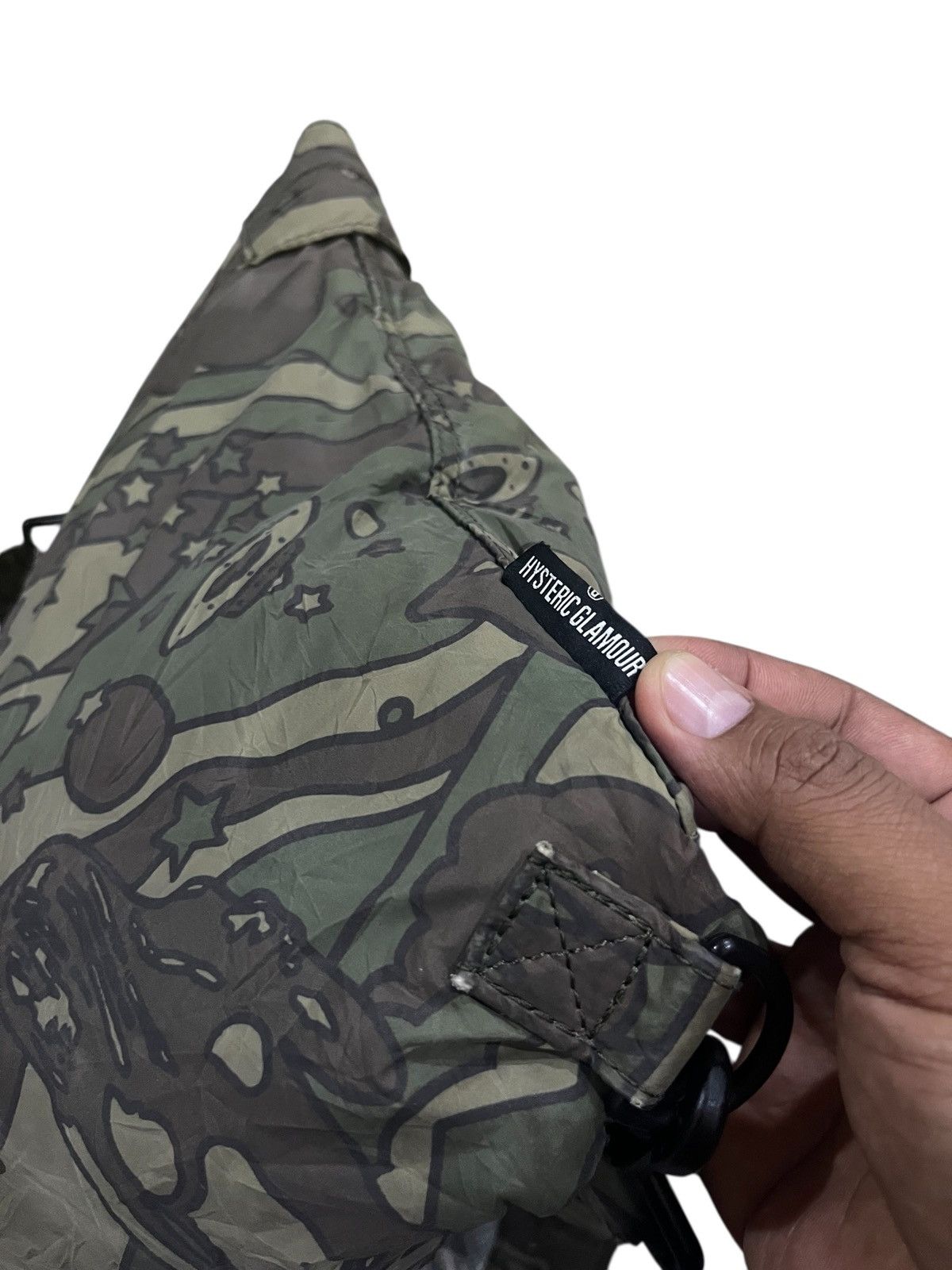 Hysteric Glamour HYSTERIC GLAMOUR CAMOUFLAGE GRAPHIC PATRERN 2WAY BACKPACK Size ONE SIZE - 6 Thumbnail