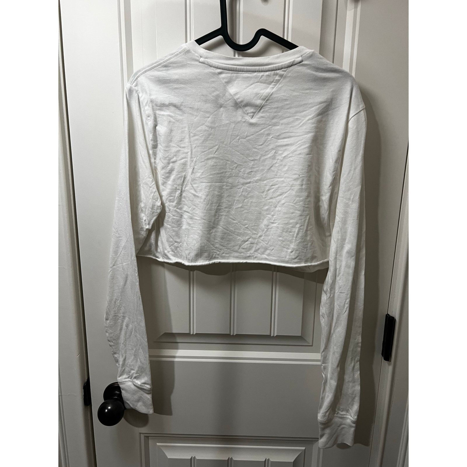 Tommy Hilfiger Tommy Jeans Cropped Long Sleeve T-Shirt ribbed neck stretch Size XS / US 0-2 / IT 36-38 - 8 Thumbnail