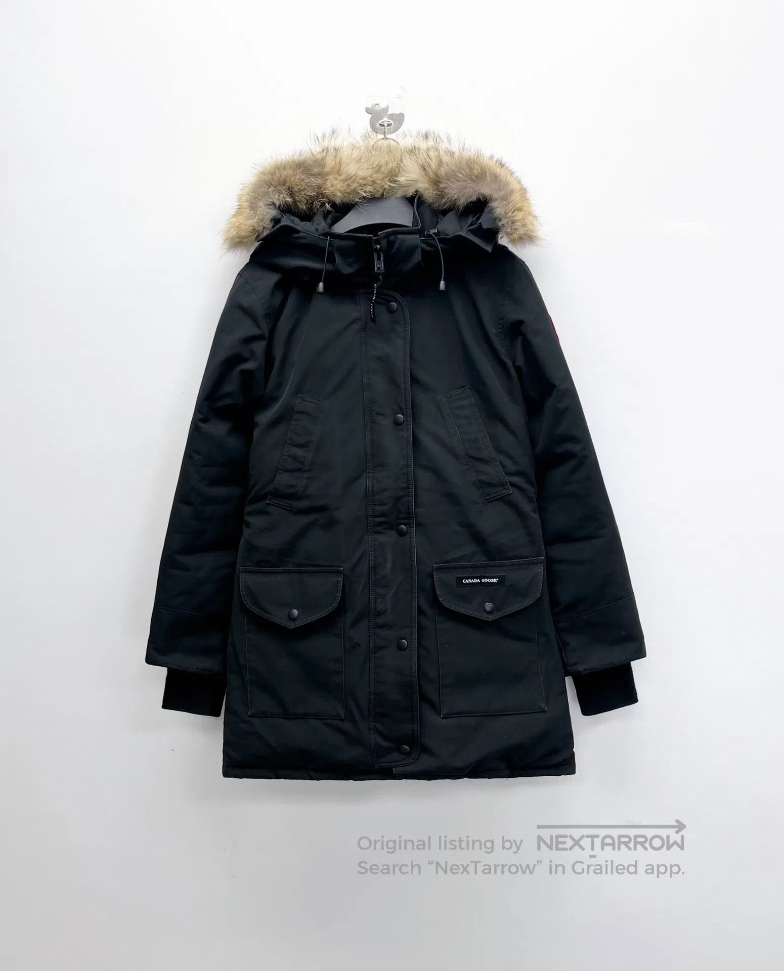 Canada Goose Canada Goose Sleeve label medium-length snow mountain down Size US S / EU 44-46 / 1 - 1 Thumbnail