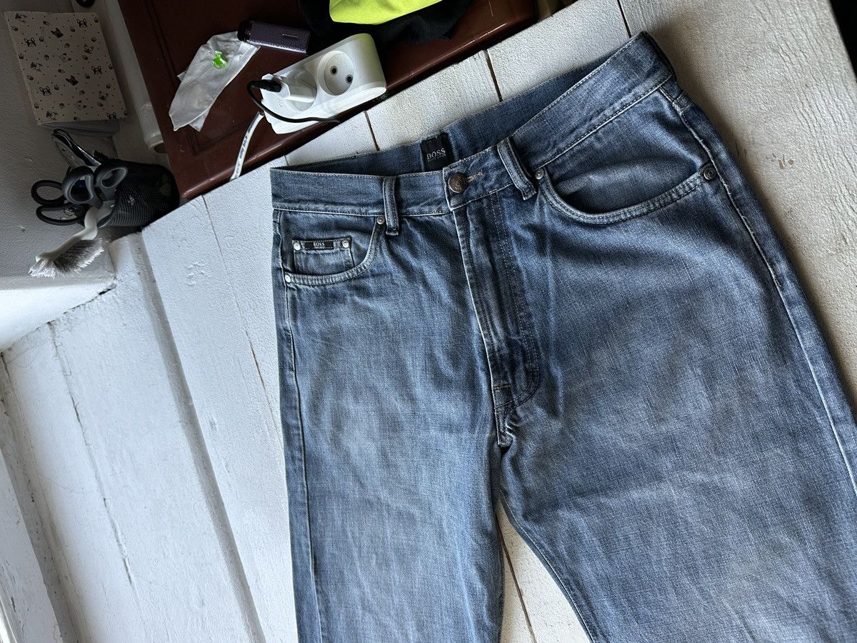 Hugo Boss 🚨 VNTG HUGO BOSS BLUE WASHED RARE MEN DENIM JEANS LUXURY Size US 33 - 2 Thumbnail