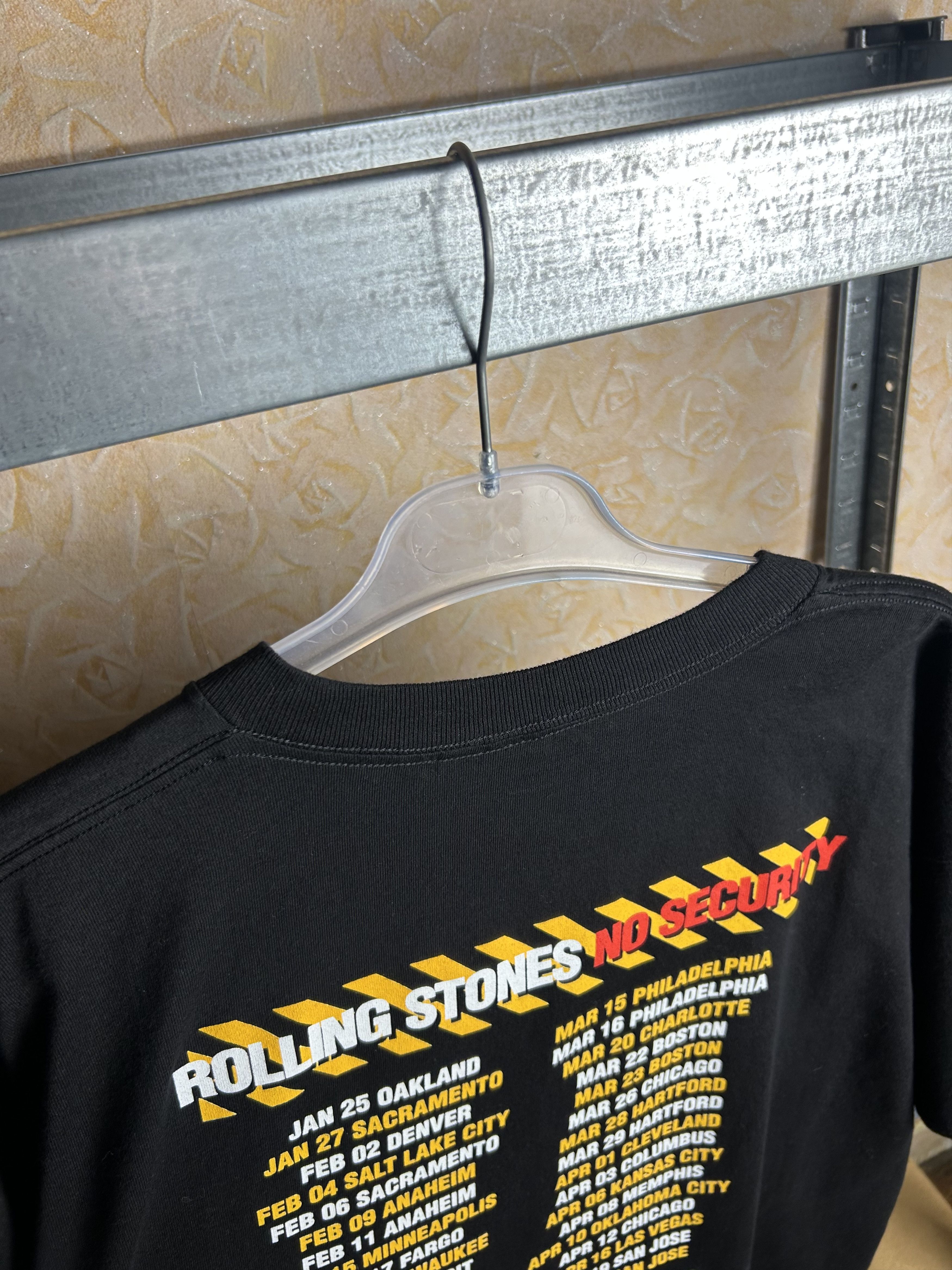 Band Tees Vintage 1999 Rolling Stones Rock Band Tour T-shirt Size US XL / EU 56 / 4 - 13 Thumbnail