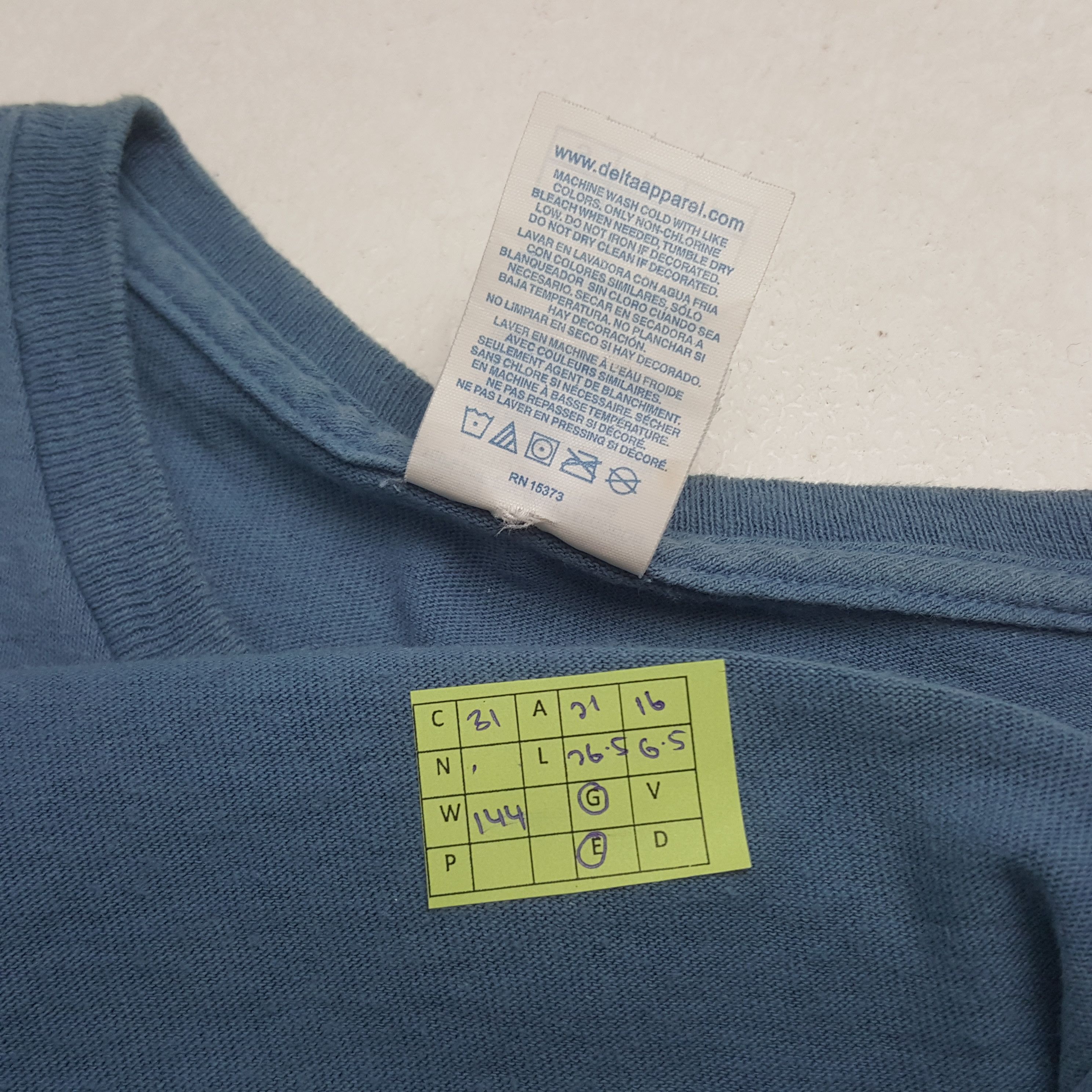 The Game Vintage PUBG Playerunknown's Battlegrounds Tshirt 31 Size US L / EU 52-54 / 3 - 7 Thumbnail