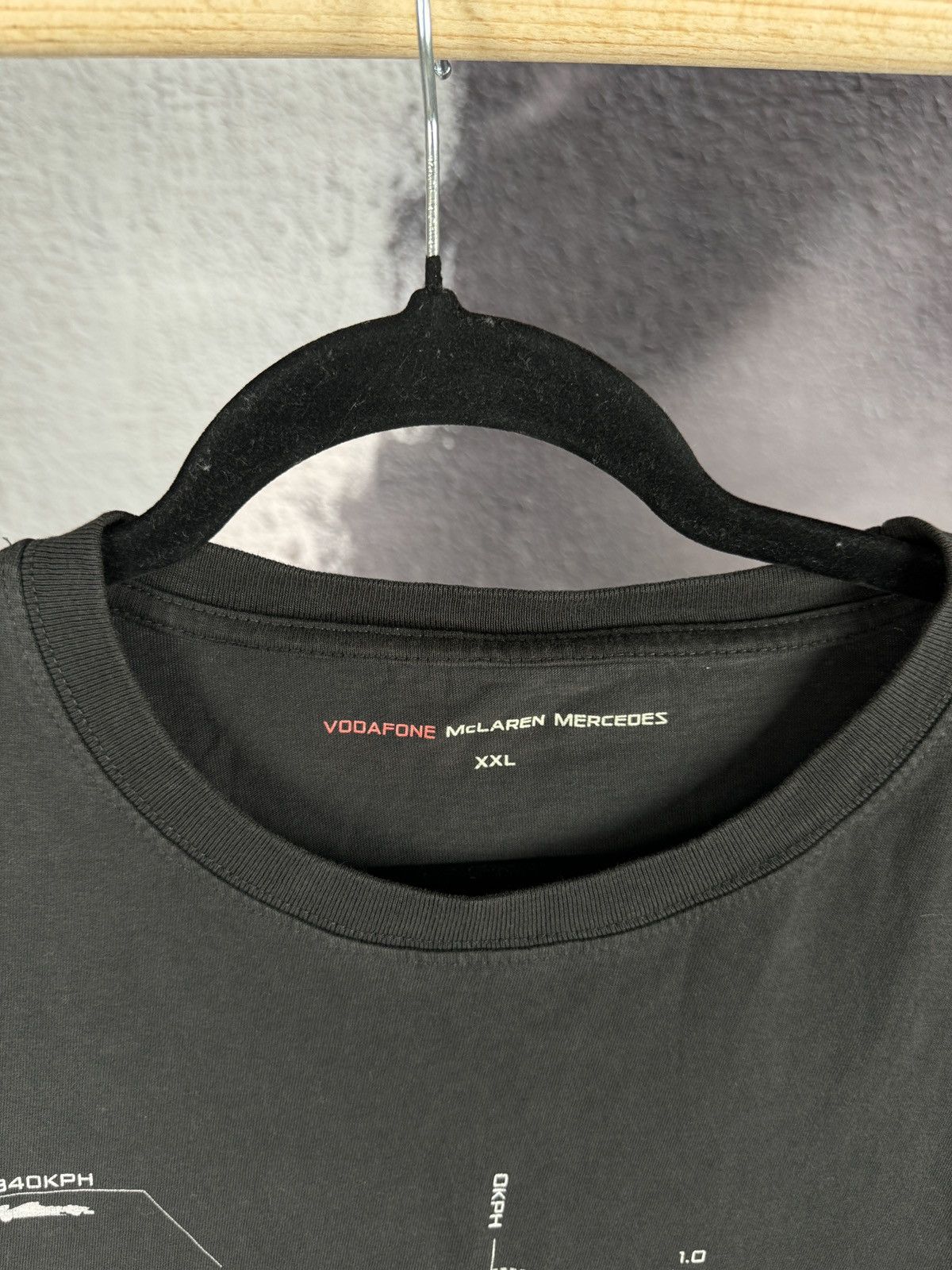 Mercedes-Benz × Vintage Vintage Rare Vodafone McLaren Mercedes pushing the limit tee Size US XXL / EU 58 / 5 - 5 Thumbnail