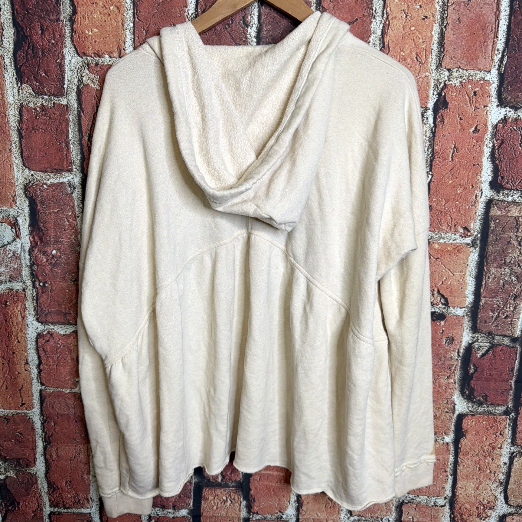 Abercrombie & Fitch Abercrombie & Fitch Cream Hooded Knit Drapey Cardigan Sweater Women’s Med/Lg Medium Beige Hooded Cardigan Womens Knit Sweater Fall Winter Spring Size M / US 6-8 / IT 42-44 - 3 Thumbnail