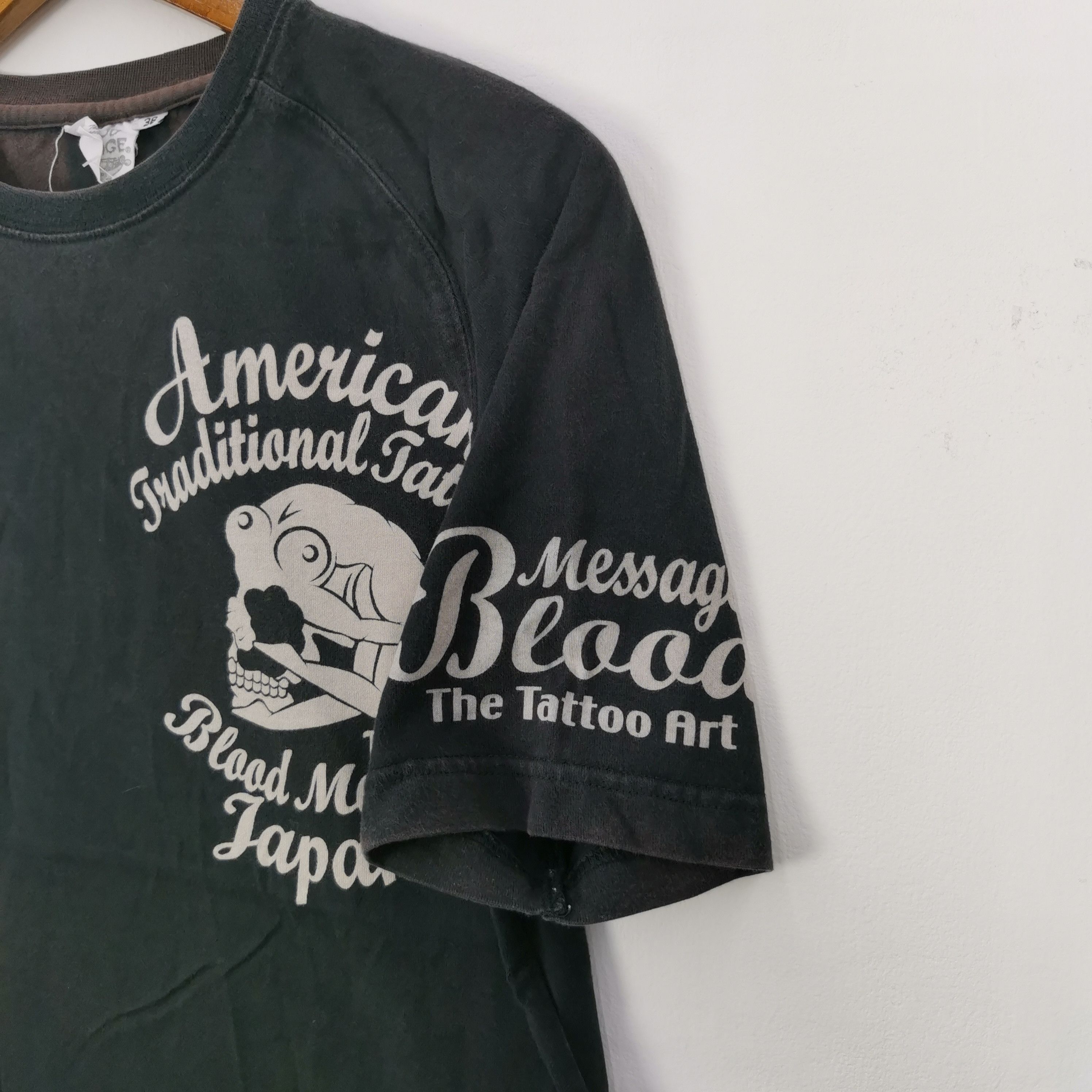 Japanese Brand × Vintage Vintage Blood Message T-Shirt Skull Horror Japanese Tee Size US S / EU 44-46 / 1 - 6 Thumbnail