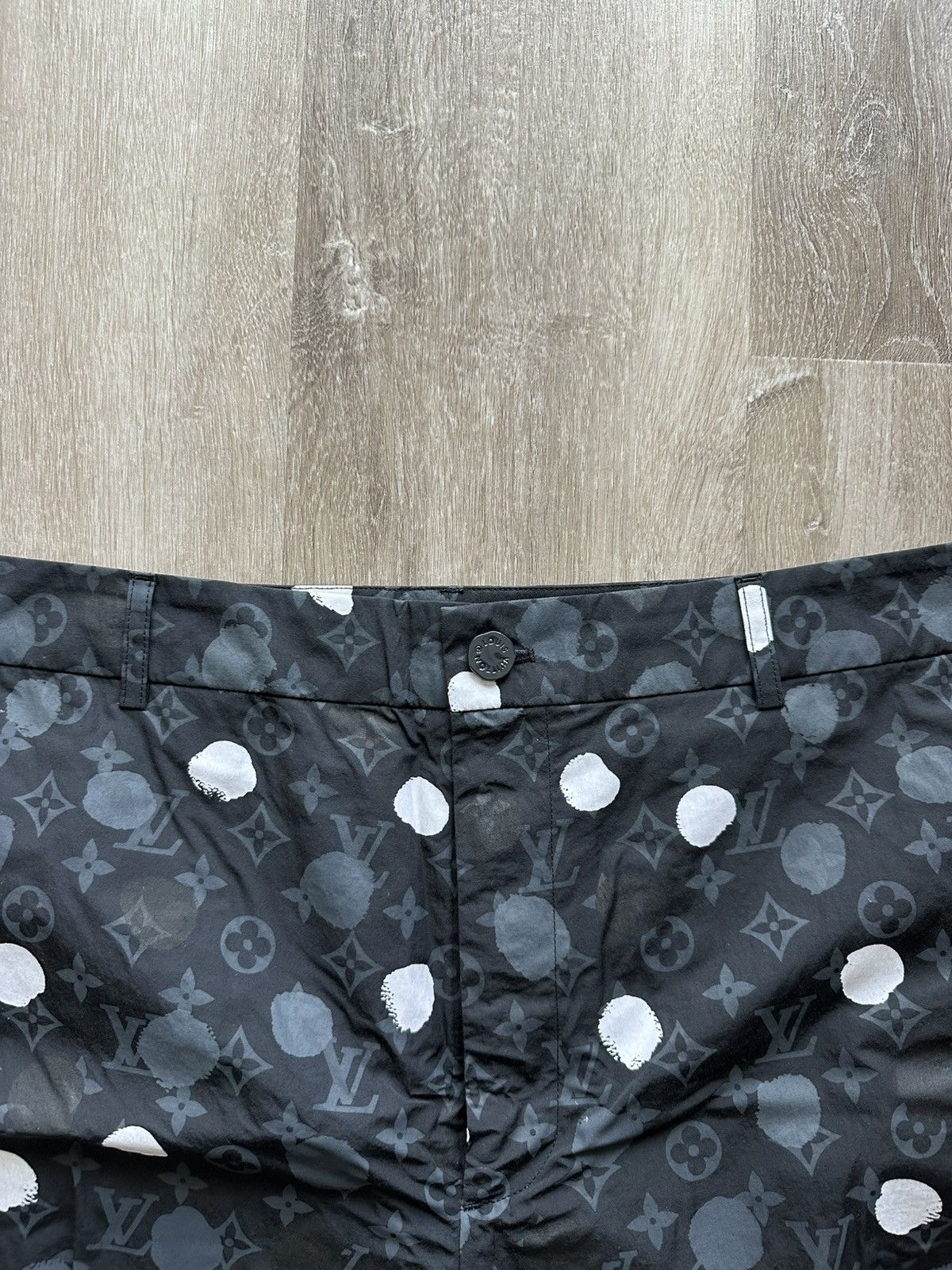 Louis Vuitton LOUIS VUITTON Black&White Polka Dot Pant Size US 34 / EU 50 - 4 Thumbnail