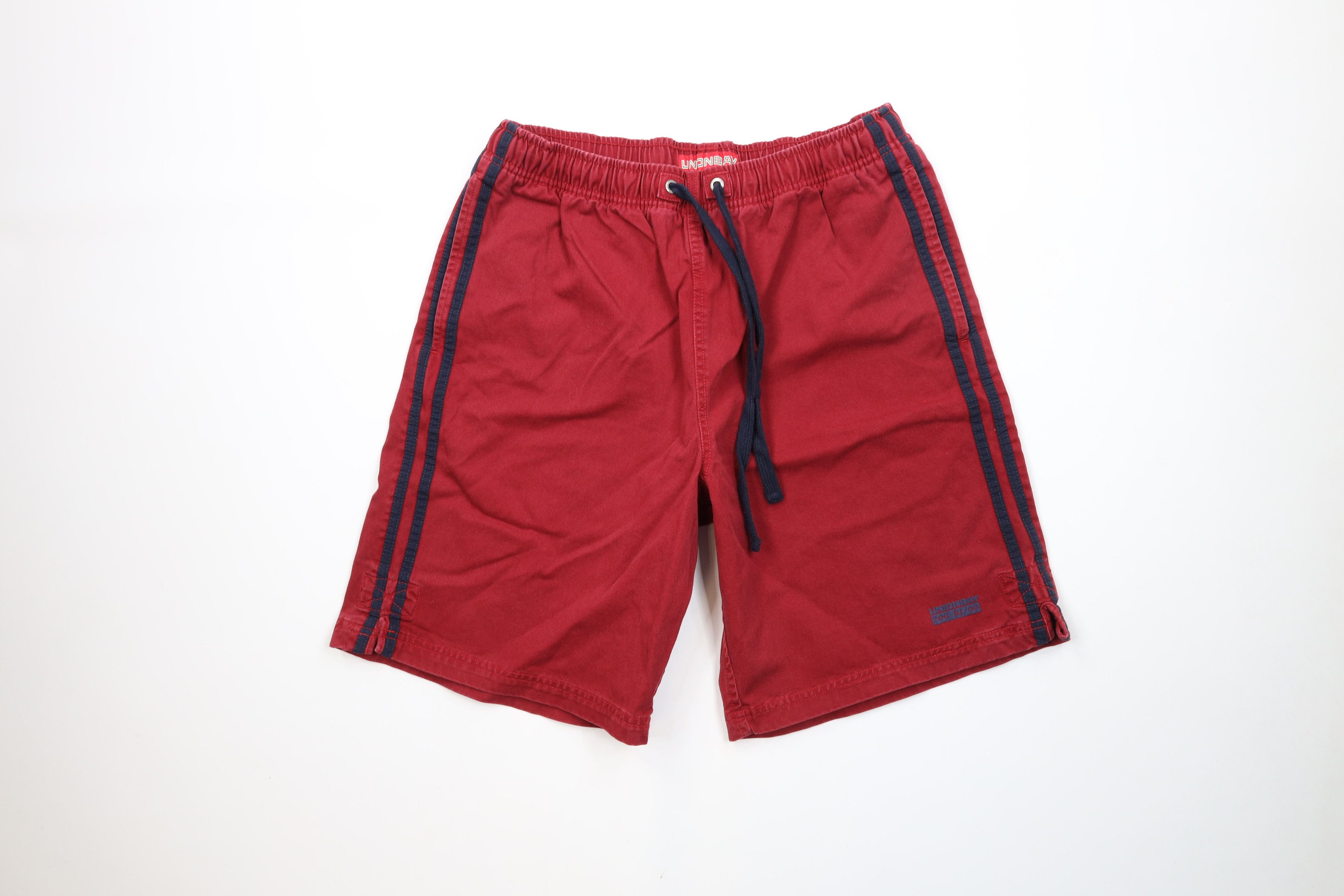 Vintage Vintage 90s Streetwear Striped Above Knee Shorts Cotton Red Size US 32 / EU 48 - 1 Thumbnail