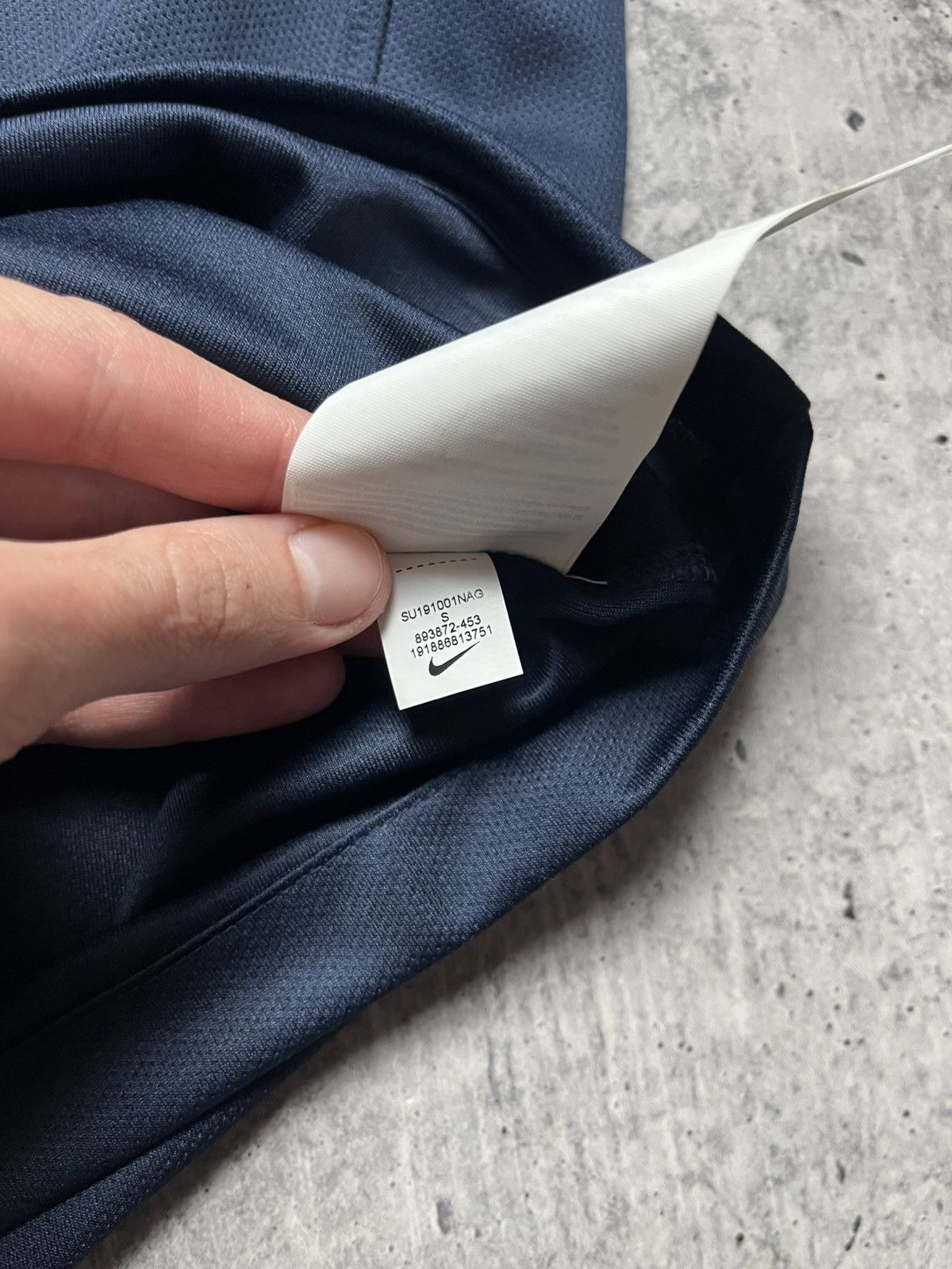 Nike FRANCE 2018 2019 HOME FOOTBALL SHIRT SOCCER 893872-451 Size US S / EU 44-46 / 1 - 12 Thumbnail