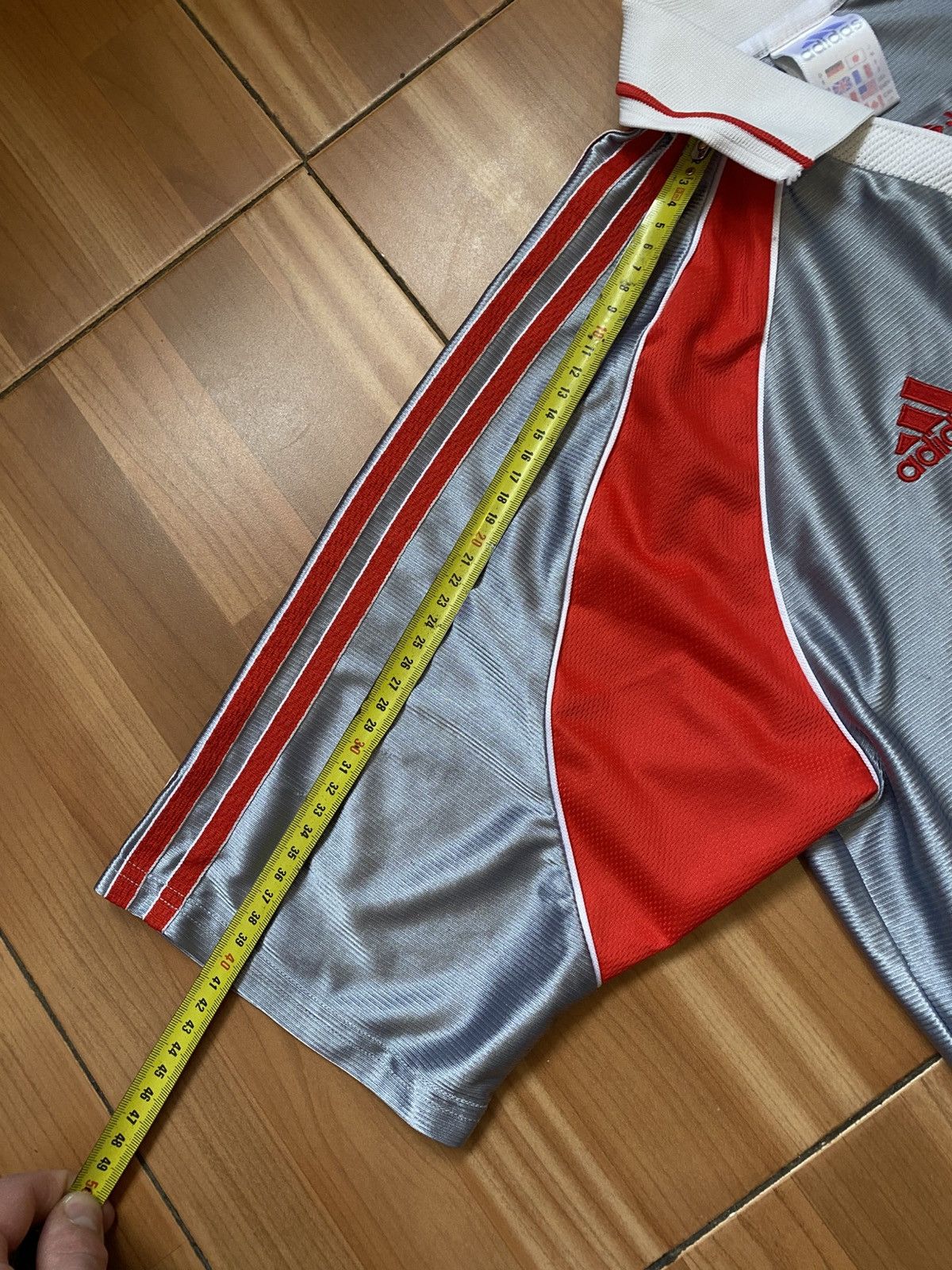 Adidas Adidas Vintage Benfica SL 99/00 Soccer Jersey. Size US S / EU 44-46 / 1 - 16 Thumbnail