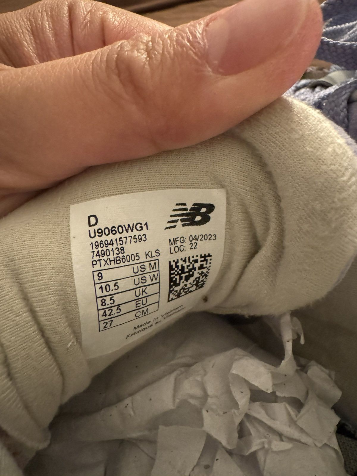 New Balance New Balance 9060 x The Whitaker Group Size US 9 / EU 42 - 6 Thumbnail
