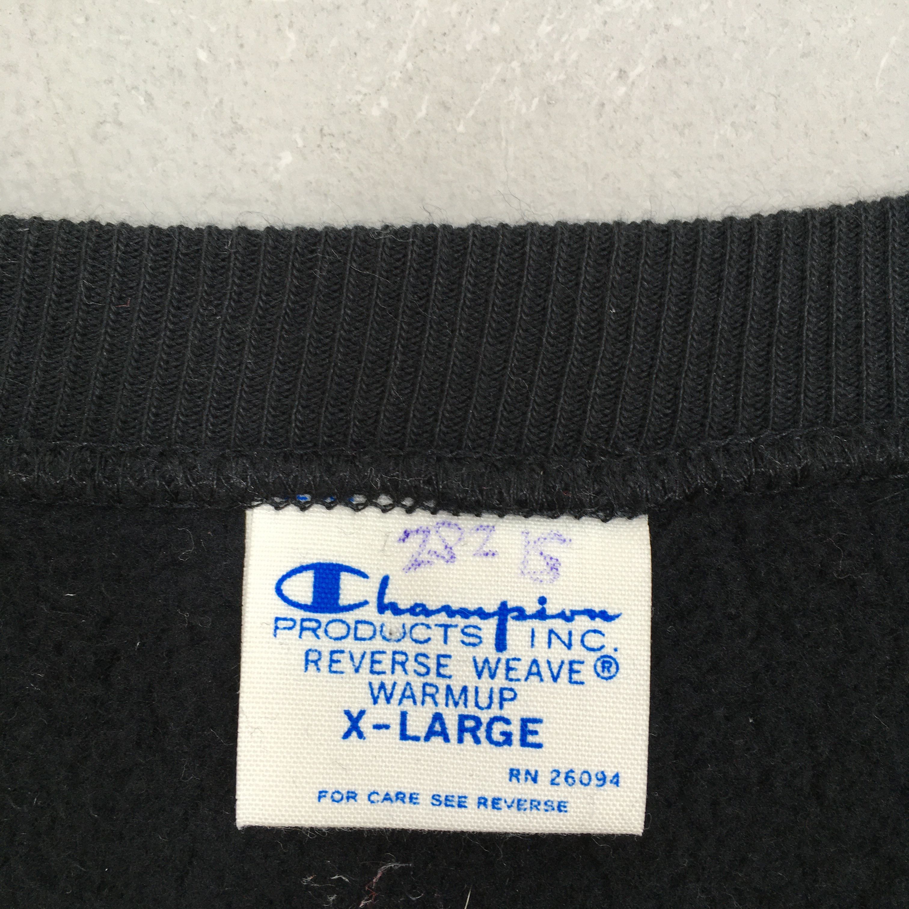 Champion Vintage Champion Reverse Weave Black Jumper XLarge Size US XL / EU 56 / 4 - 4 Thumbnail