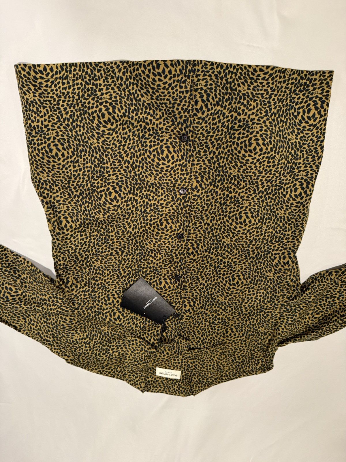 Saint Laurent Paris Saint Laurent men leopard print shirt. S. $890 Size US S / EU 44-46 / 1 - 2 Thumbnail