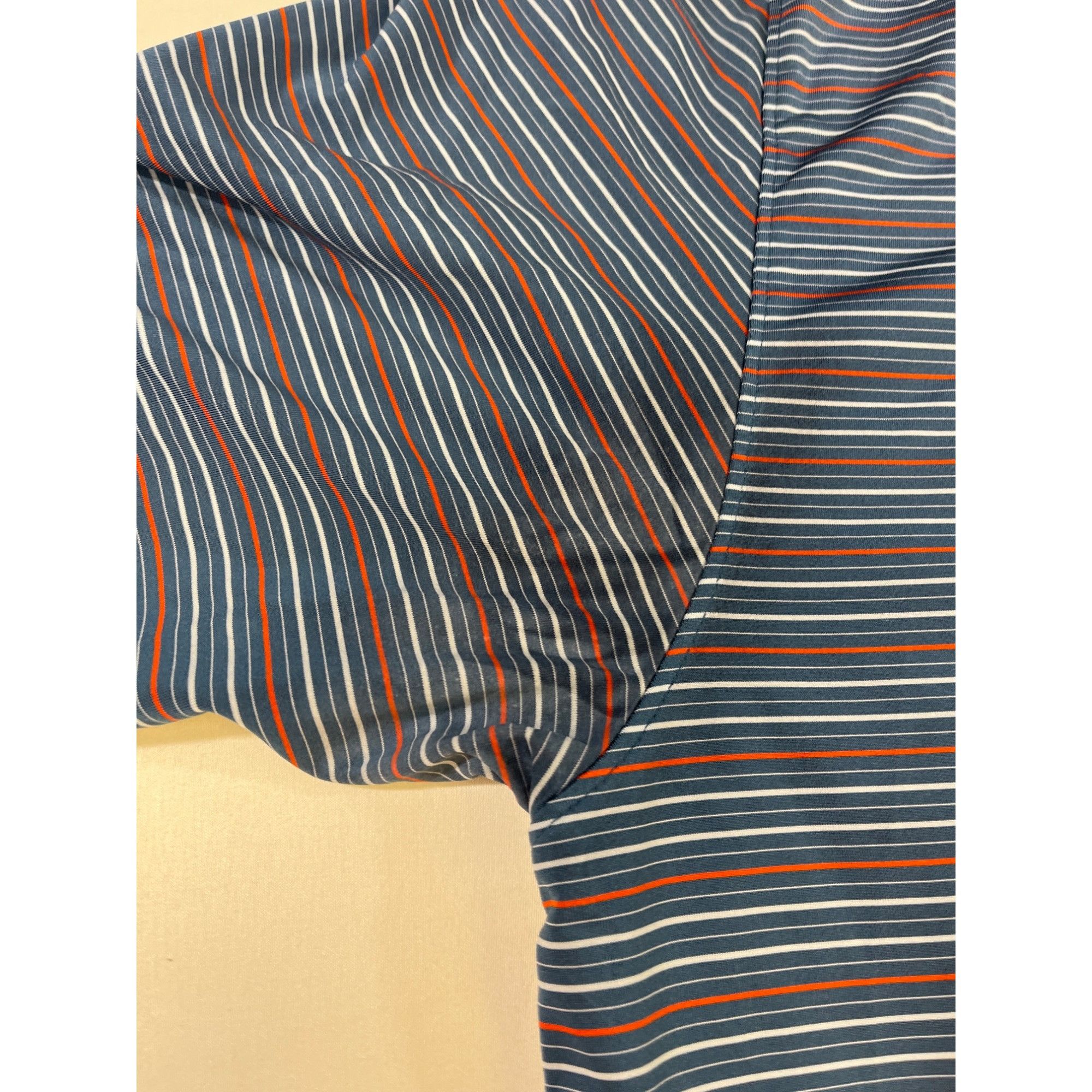 Greg Norman Greg Norman mens blue golfing polo Shirt size Xl SKU 7091 Size US XL / EU 56 / 4 - 13 Thumbnail