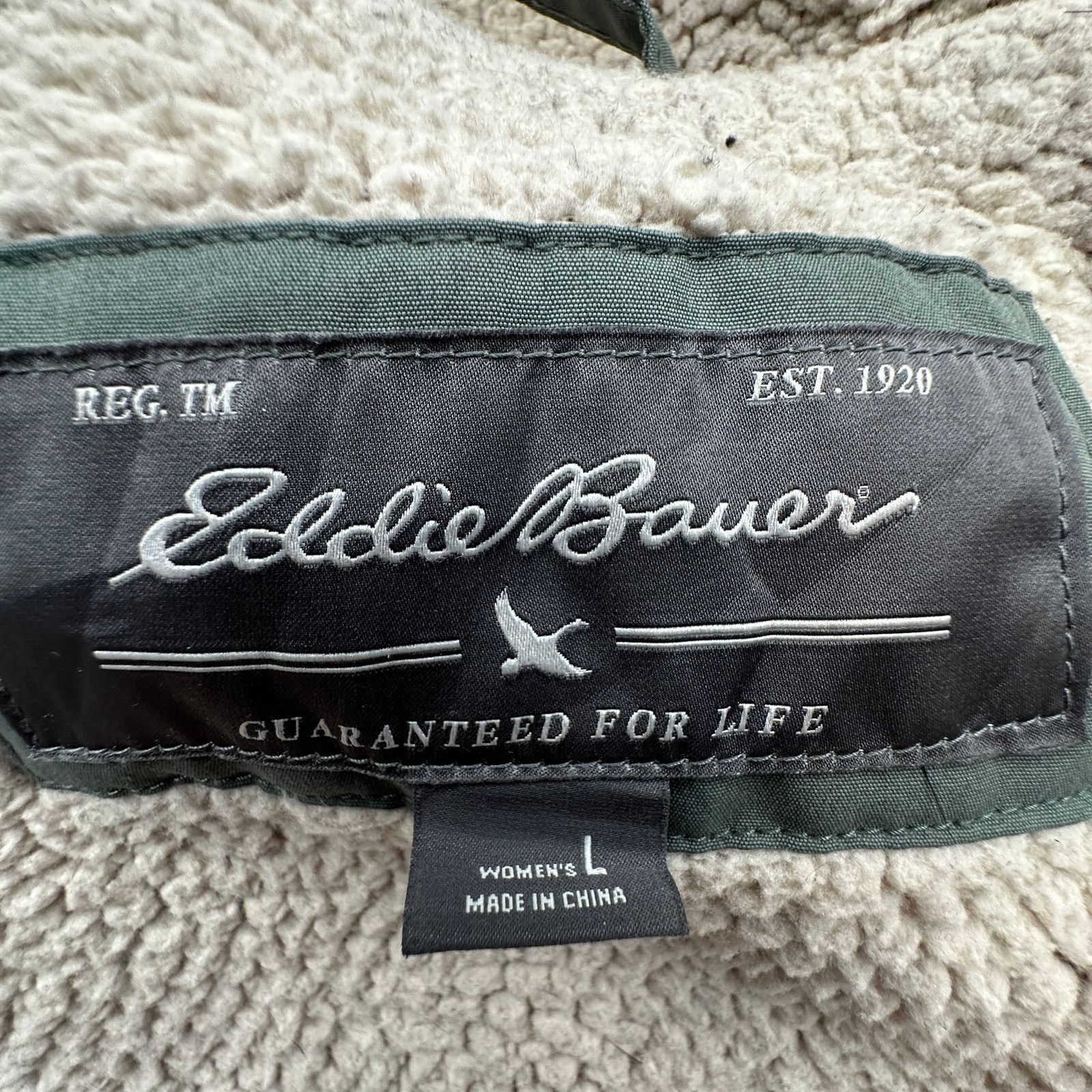 Eddie Bauer Eddie Bauer Quilted Fleece Lined Jacket Womens Large Hooded Size L / US 10 / IT 46 - 3 Thumbnail