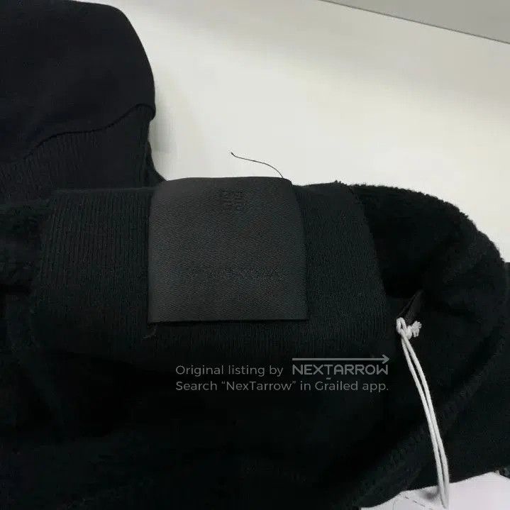 Givenchy Givenchy SS22 Logo Detachable Sleeve Crewneck Sweatshirt. Size US M / EU 48-50 / 2 - 4 Thumbnail