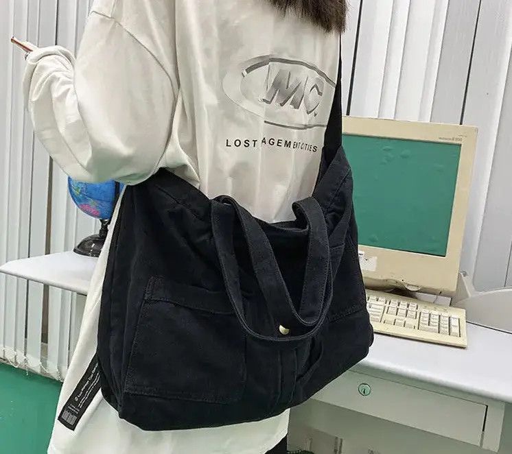 Japanese Brand Shoulder Cross Body Bag Size ONE SIZE - 2 Thumbnail