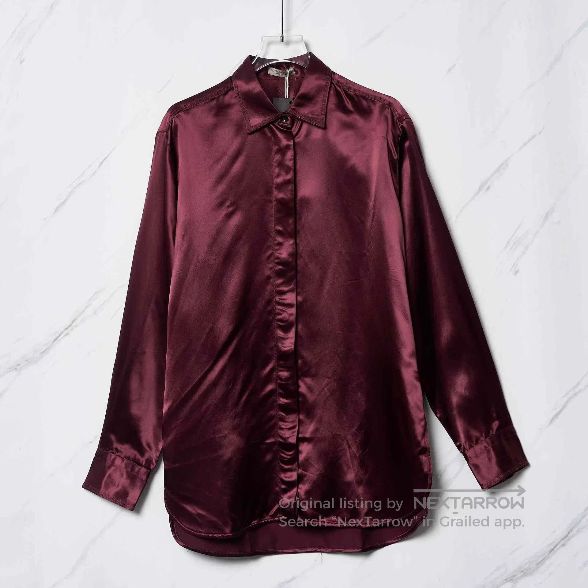 Bottega Veneta Bottega Veneta Women's Satin Shirt. Size S / US 4 / IT 40 - 1 Thumbnail