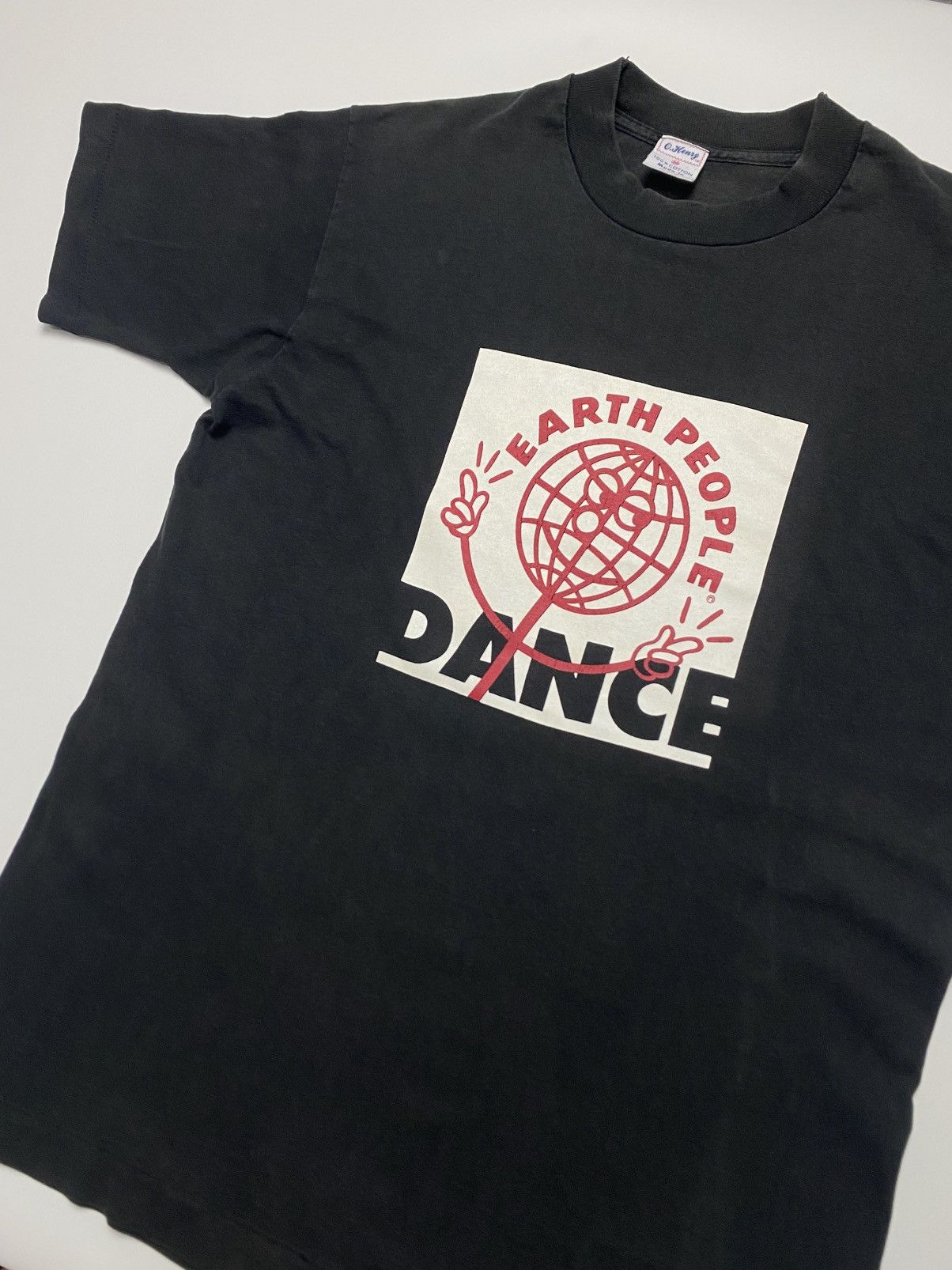Superb rare Vintage 90s Earth people band (Dance) tee