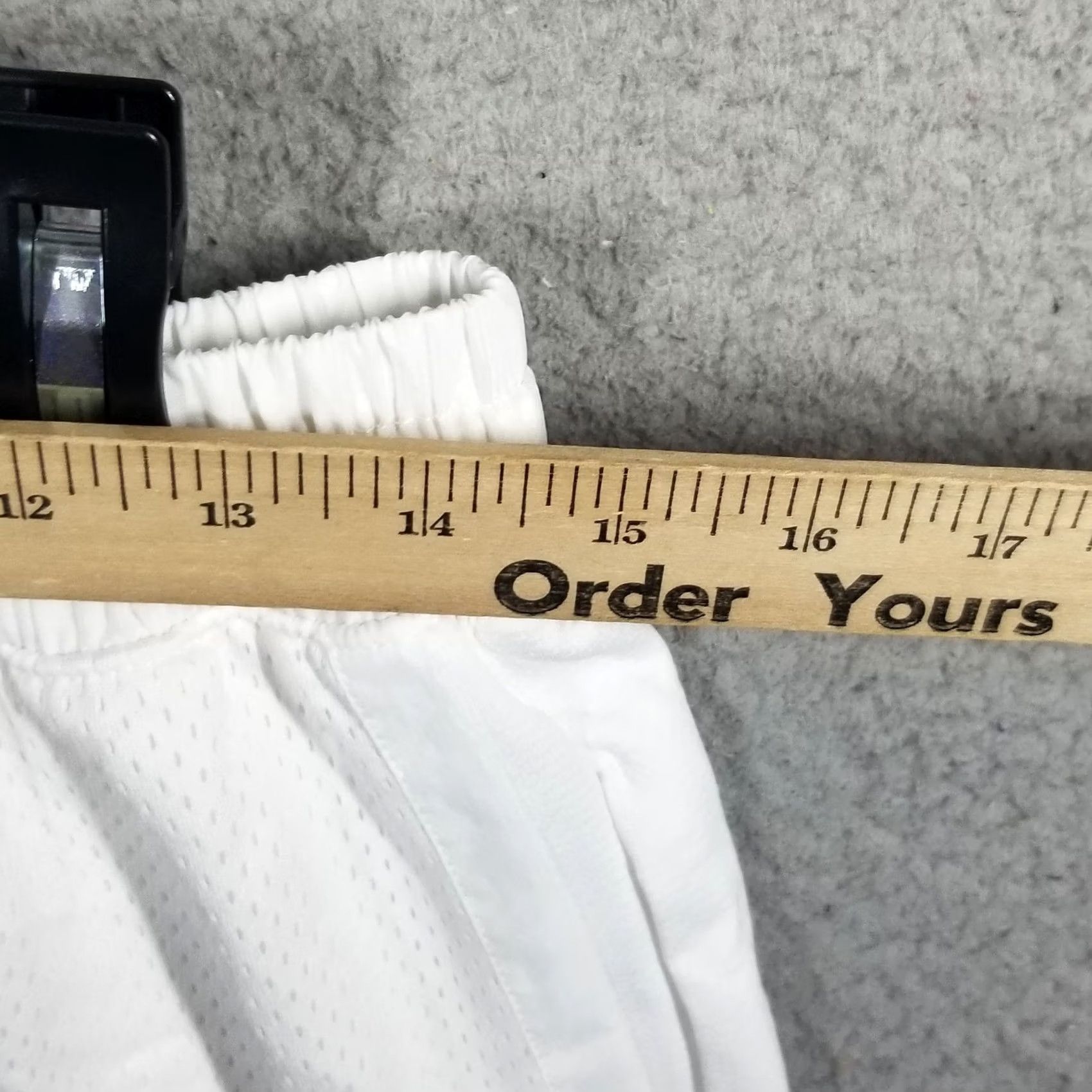 Nike Nike Dri-FIT Shorts Mens Medium White Loose Fit Athletic Basketball CD0312-121 Size US 31 - 6 Thumbnail