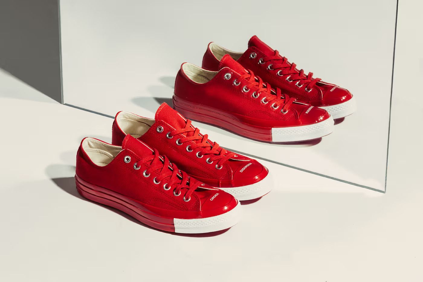 Converse × Undercover 💚 2018 Undercover x Converse Chuck 70 OX Racing Red Size US 12 / EU 45 - 2 Thumbnail