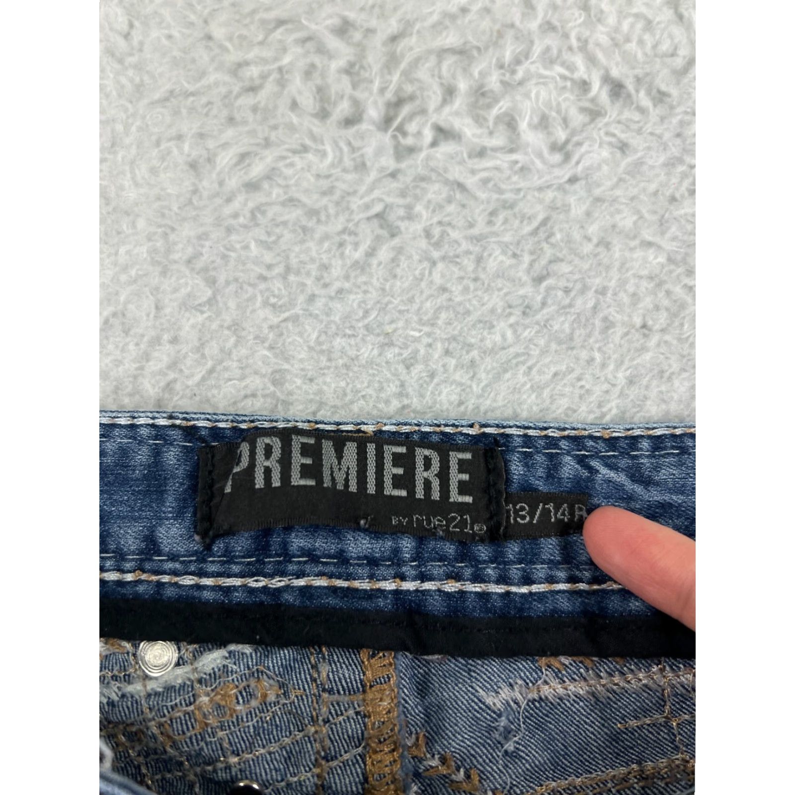 Denime Premiere Jeans Women 13 Blue Denim Embroidered Rhinestone Studded Raw Hem Slim Fit Inseam 26" Mid Rise Adult Women Size 34" / US 12 / IT 48 - 4 Thumbnail