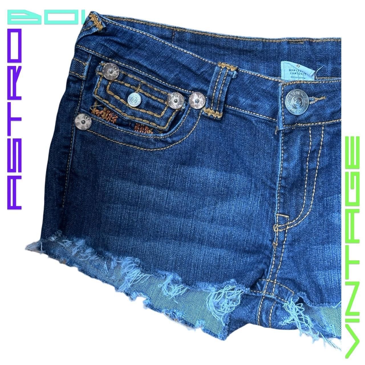 True Religion VINTAGE TRUE RELIGION BLUE DENIM SHORTS _ 32" Size 32" / US 10 / IT 46 - 3 Thumbnail