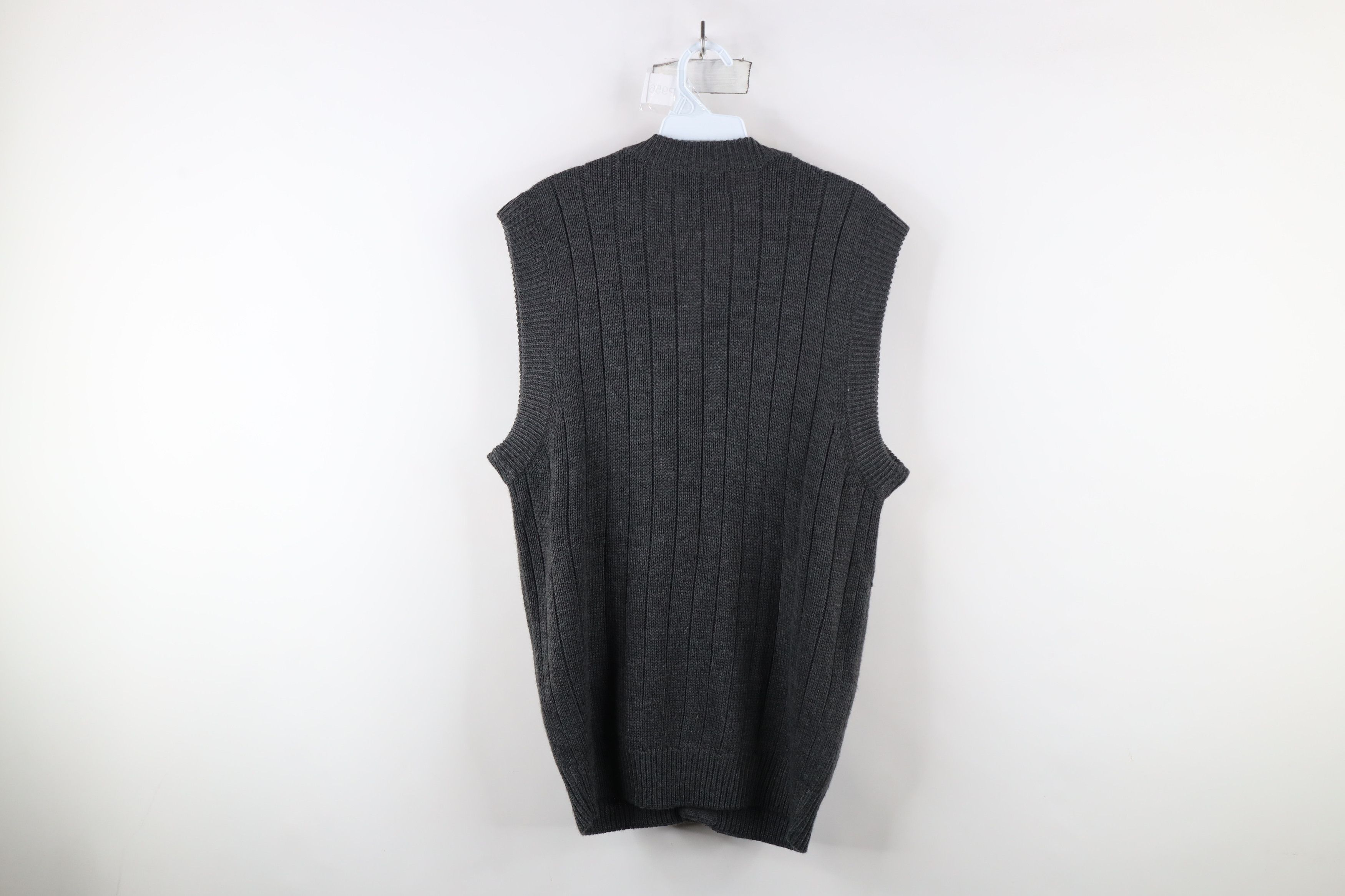 Vintage Vintage 90s Streetwear Cable Knit Cardigan Sweater Vest Gray Size US M / EU 48-50 / 2 - 9 Thumbnail