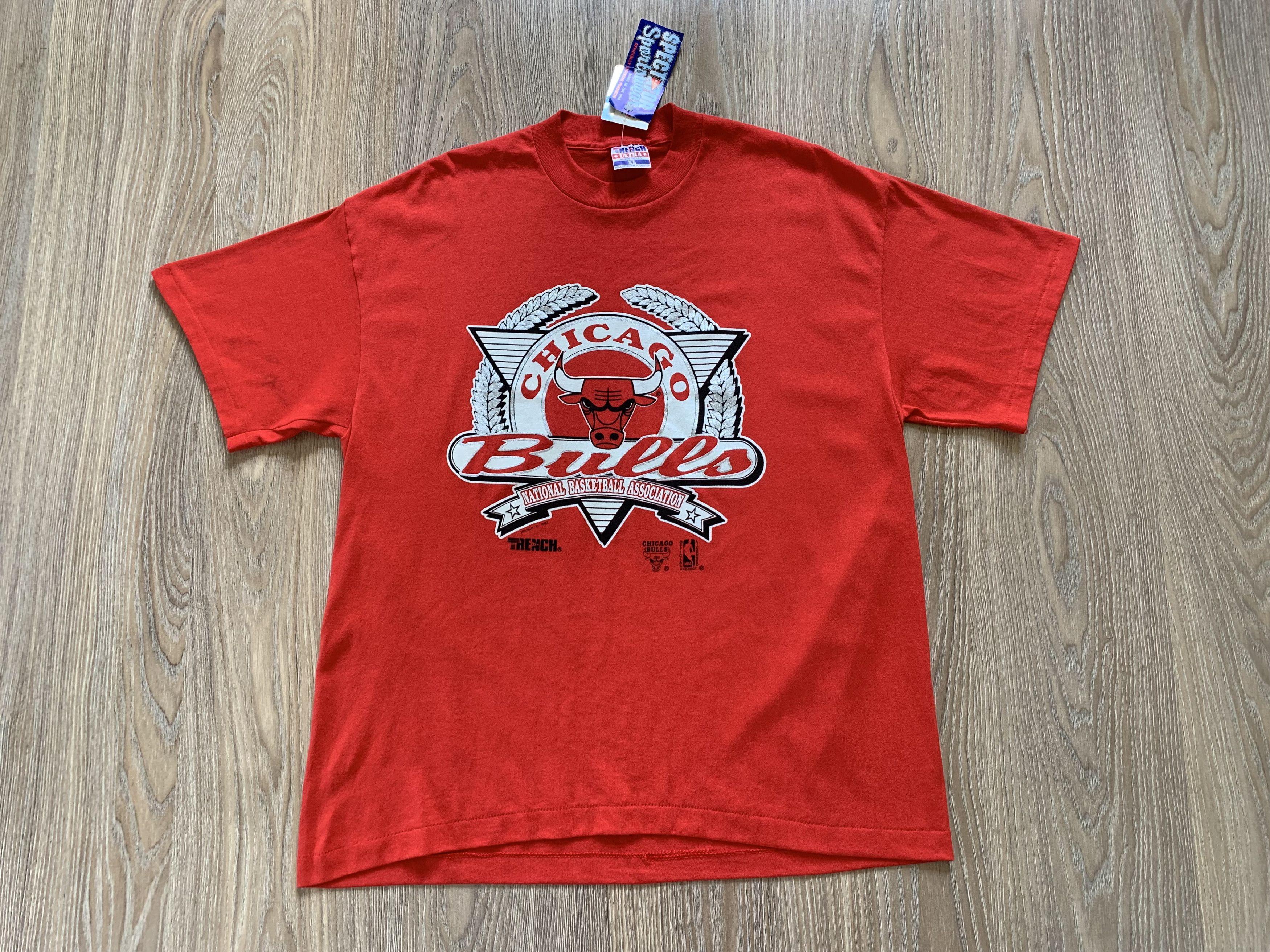 NBA × Vintage New Vintage NBA Chicago Bulls 1992 T-Shirt Size US XL / EU 56 / 4 - 2 Thumbnail