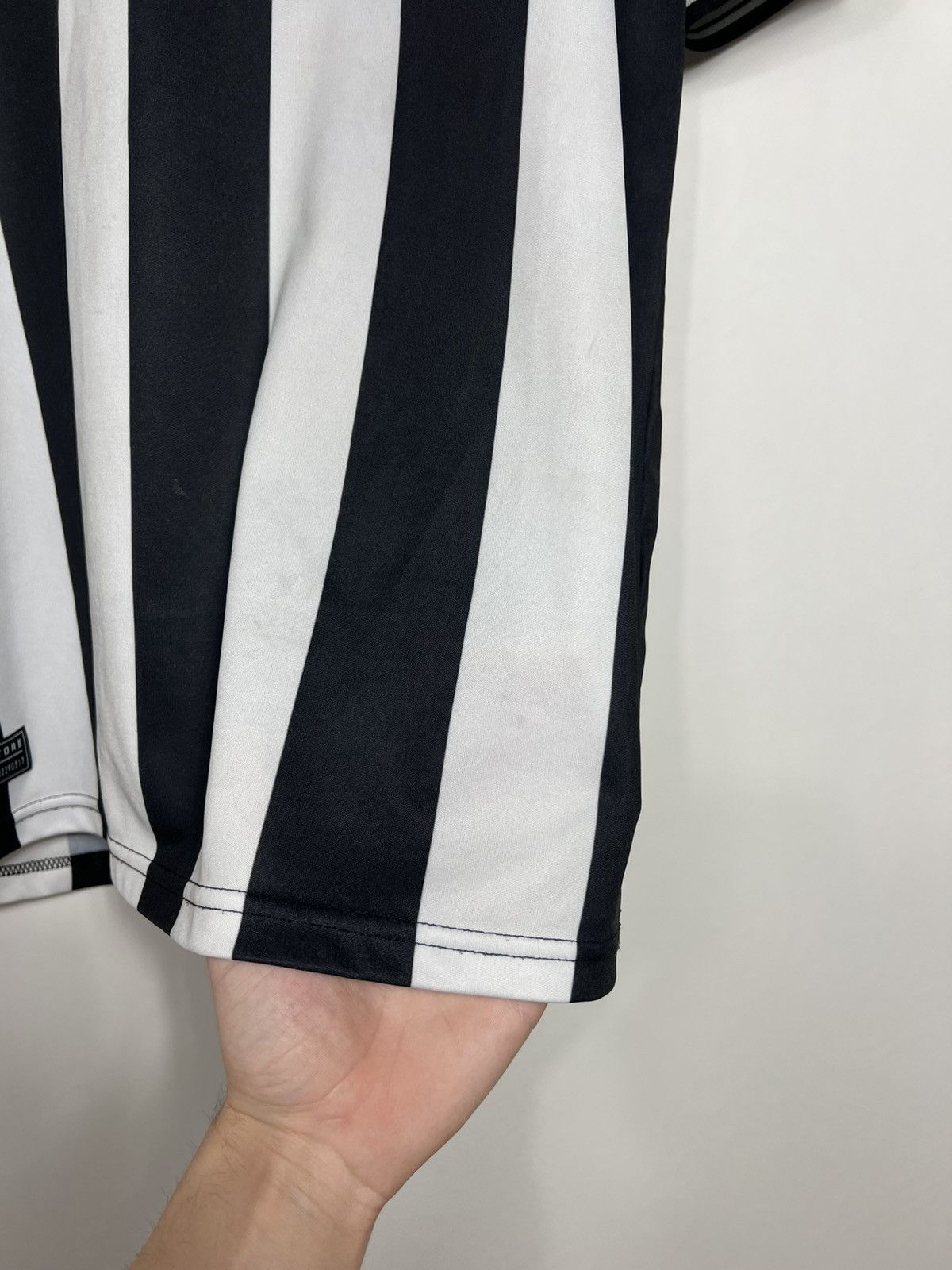 Castore Castore New Castle 2023/24 Home Soccer Jersey Blockcore Size US M / EU 48-50 / 2 - 5 Thumbnail