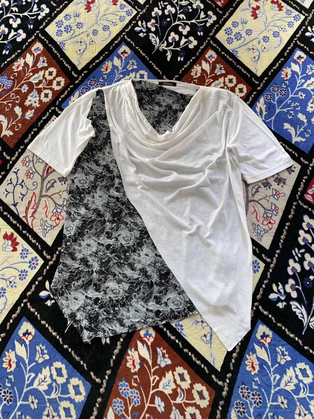 Japanese Brand Xfrm Asymmetrical Double Layer Flowers Tshirt Size US L / EU 52-54 / 3 - 1 Thumbnail