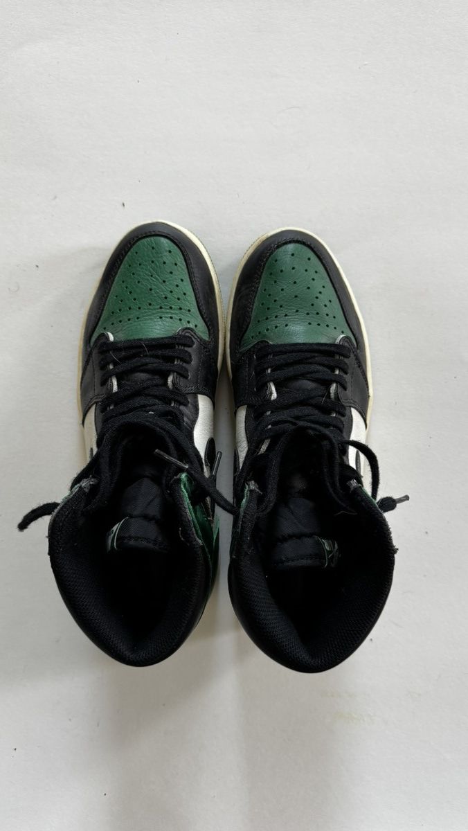 Jordan Brand Jordan 1 High Pine Green Size US 7.5 / EU 40-41 - 3 Thumbnail