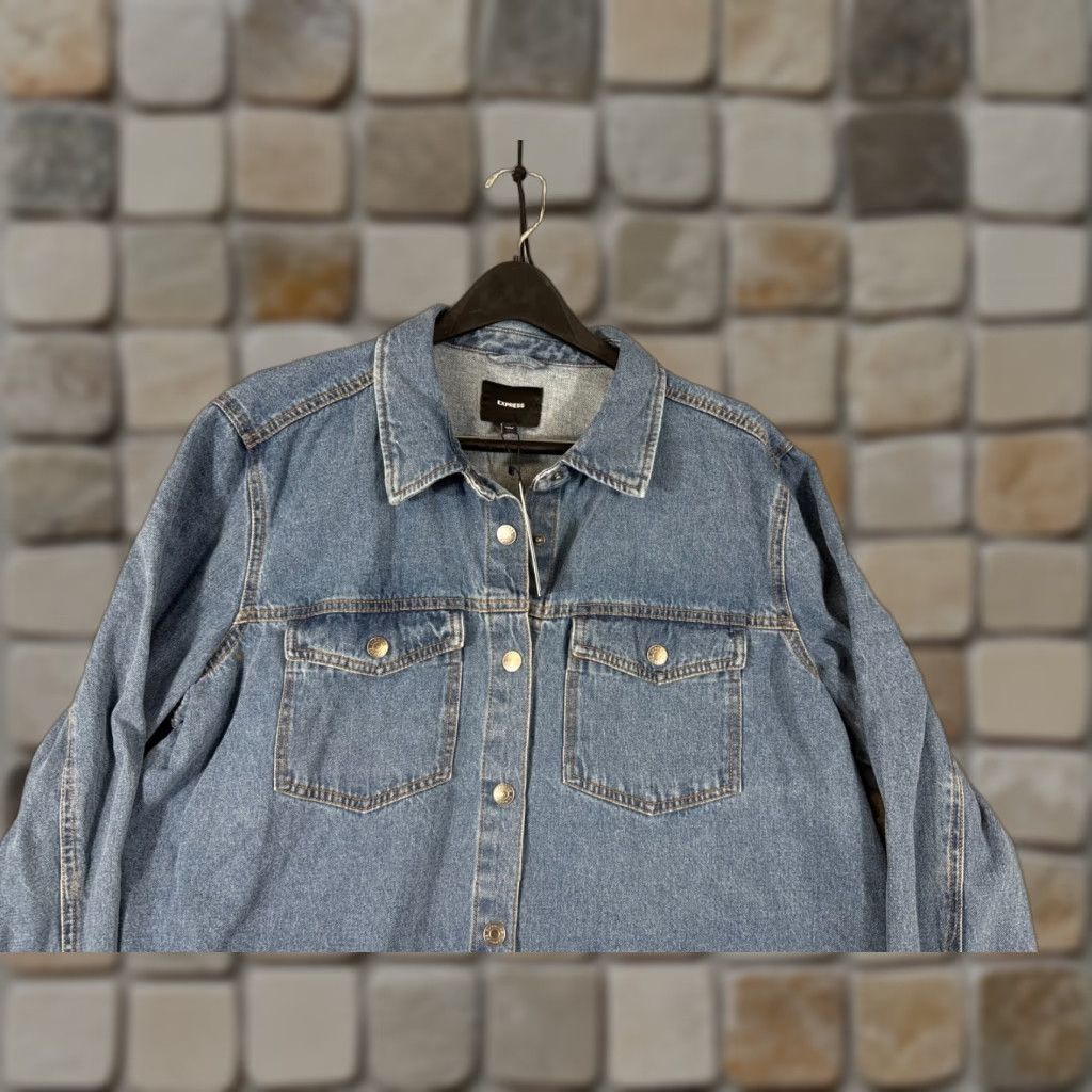 Express Express Denim Jacket Womens 2XL Blue Snap Front Pockets Long Sleeve NWT Size XXL / US 16-18 / IT 52-54 - 1 Thumbnail
