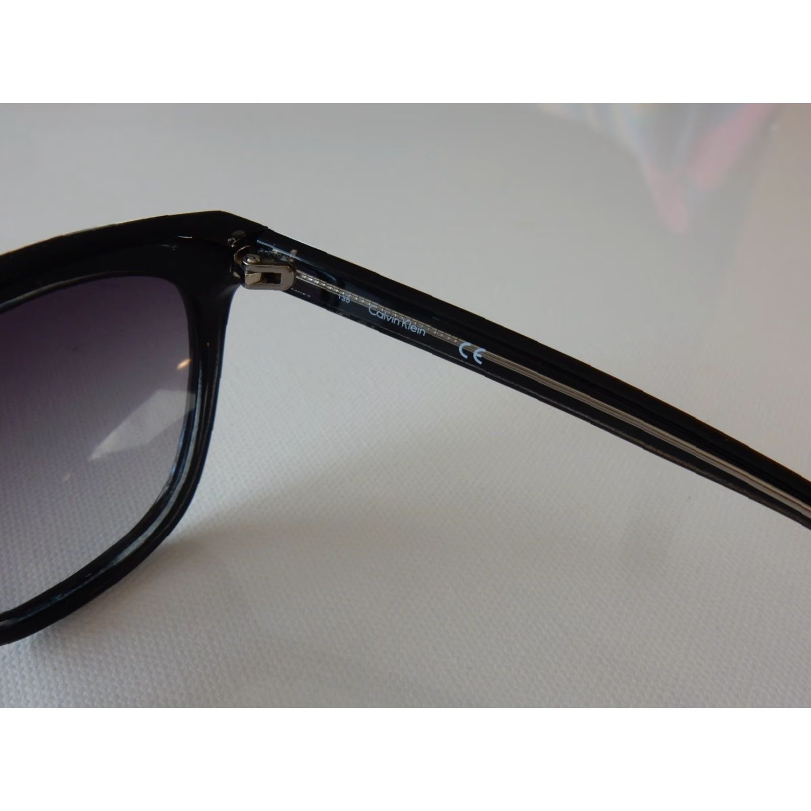 Calvin Klein Calvin Klein Sunglasses Women Black 55[]21 135 R711S 001 Size ONE SIZE - 4 Thumbnail