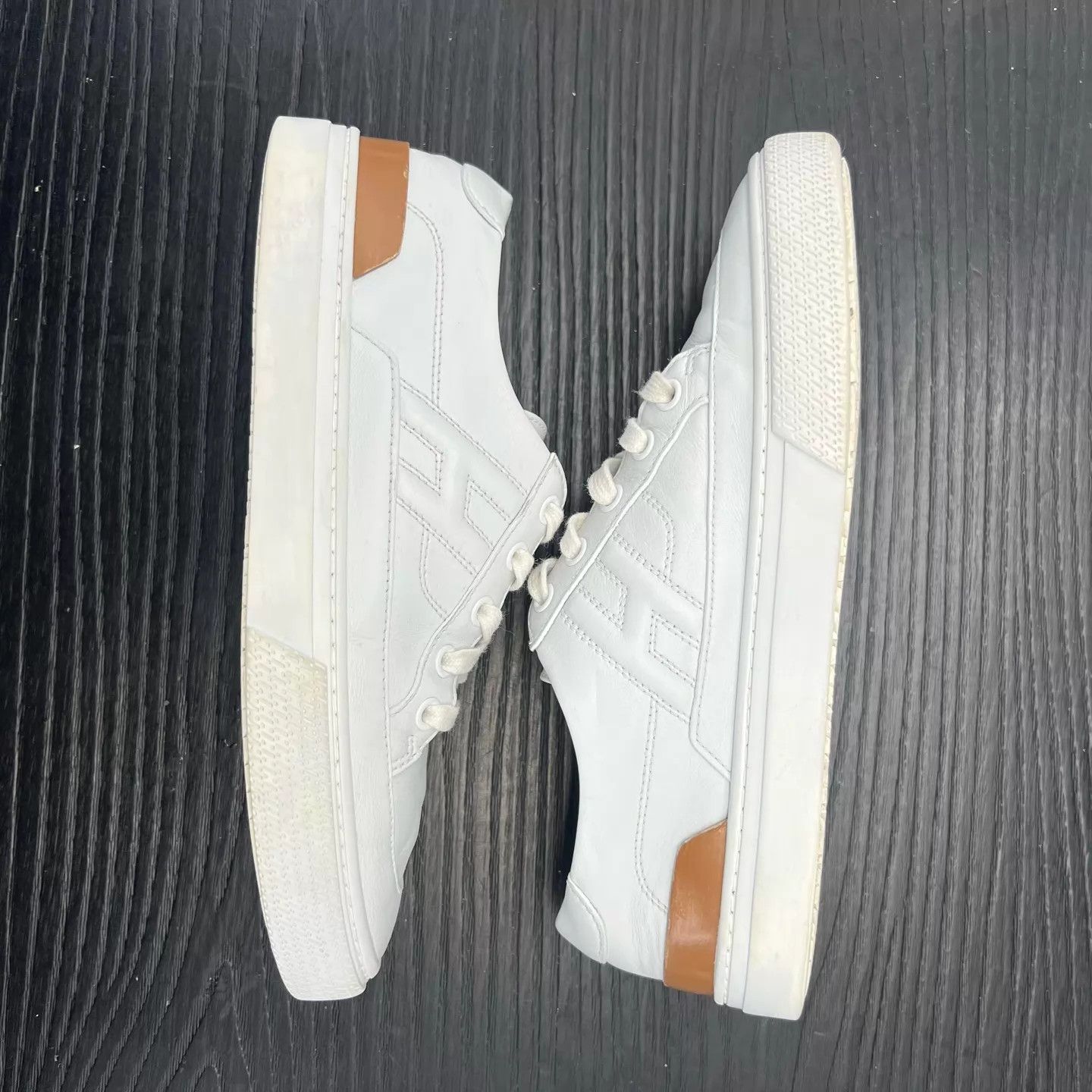 Hermes HERMES Deep white and brown sneakers size 37 Size US 6.5 / IT 36.5 - 3 Thumbnail